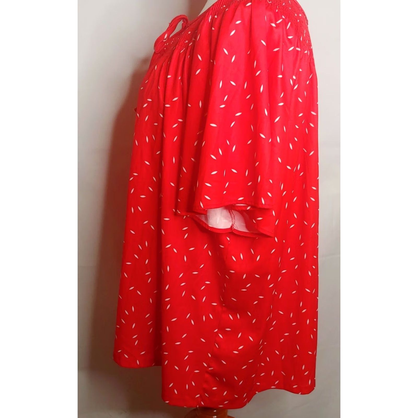 Vintage VINTAGE Tiger Lily Shirt 3X Women Plus Size Tie Neck Smocked Short Sleeve Peasant Blouse 70s Womens Size XXL / US 16-18 / IT 52-54 - 3 Thumbnail