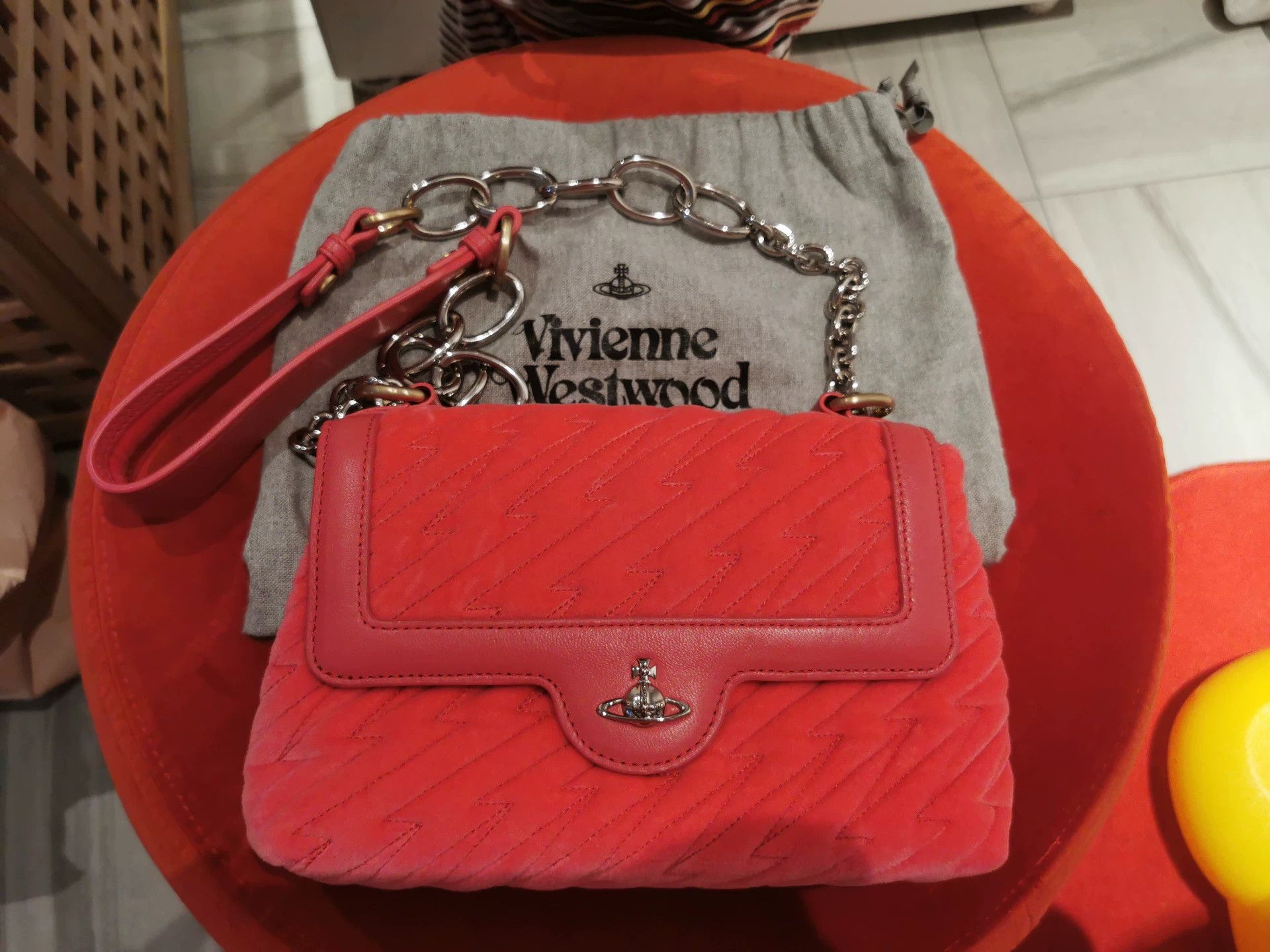 Vivienne Westwood Vivienne Westwood Red Handbag Size ONE SIZE - 1 Thumbnail
