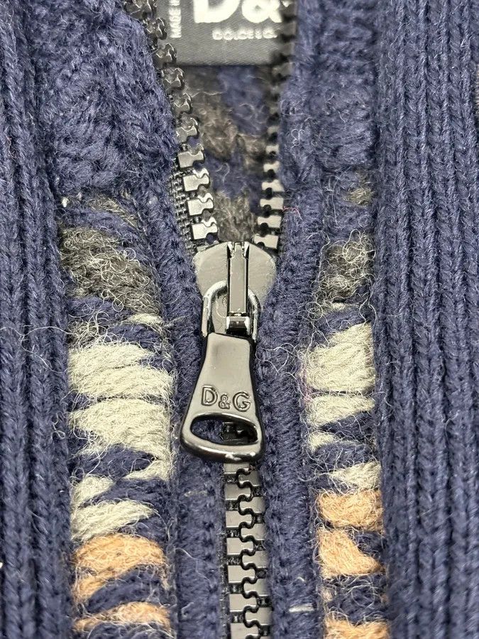 Dolce & Gabbana 2000s Dolce & Gabbana Navy Abstract & Pink Wool Zip-up Sweater Size US M / EU 48-50 / 2 - 9 Thumbnail