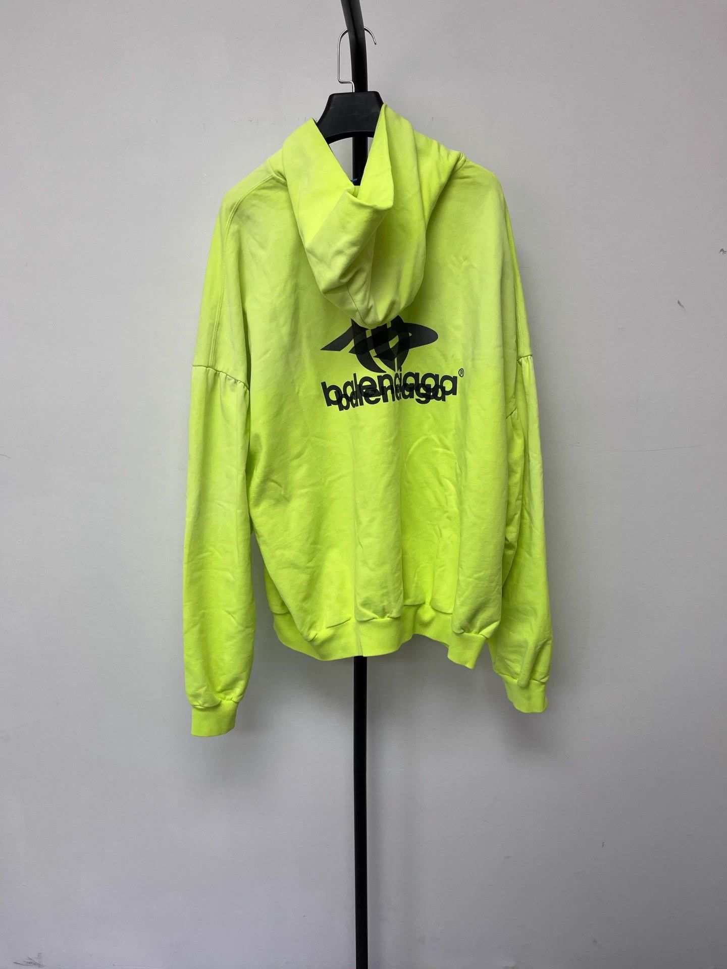 Balenciaga Balenciaga logo hoodie men's bright yellow oversized Size US M / EU 48-50 / 2 - 2 Thumbnail
