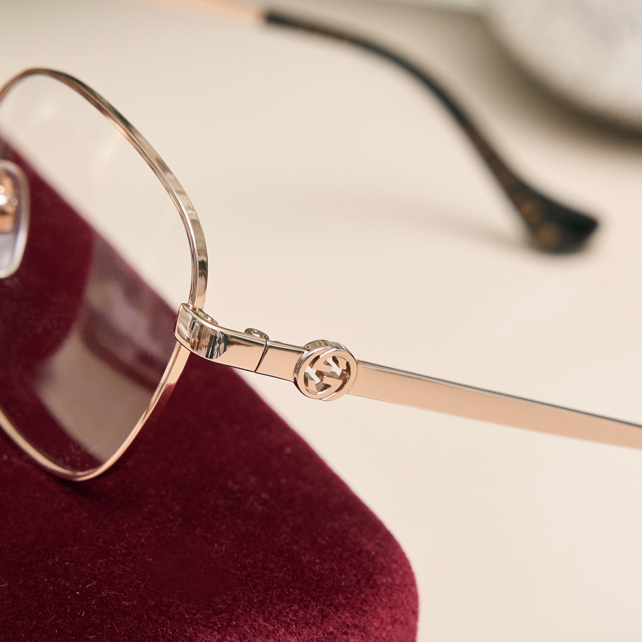Gucci GUCCI GG1602O 001 Sunglasses Size ONE SIZE - 2 Thumbnail