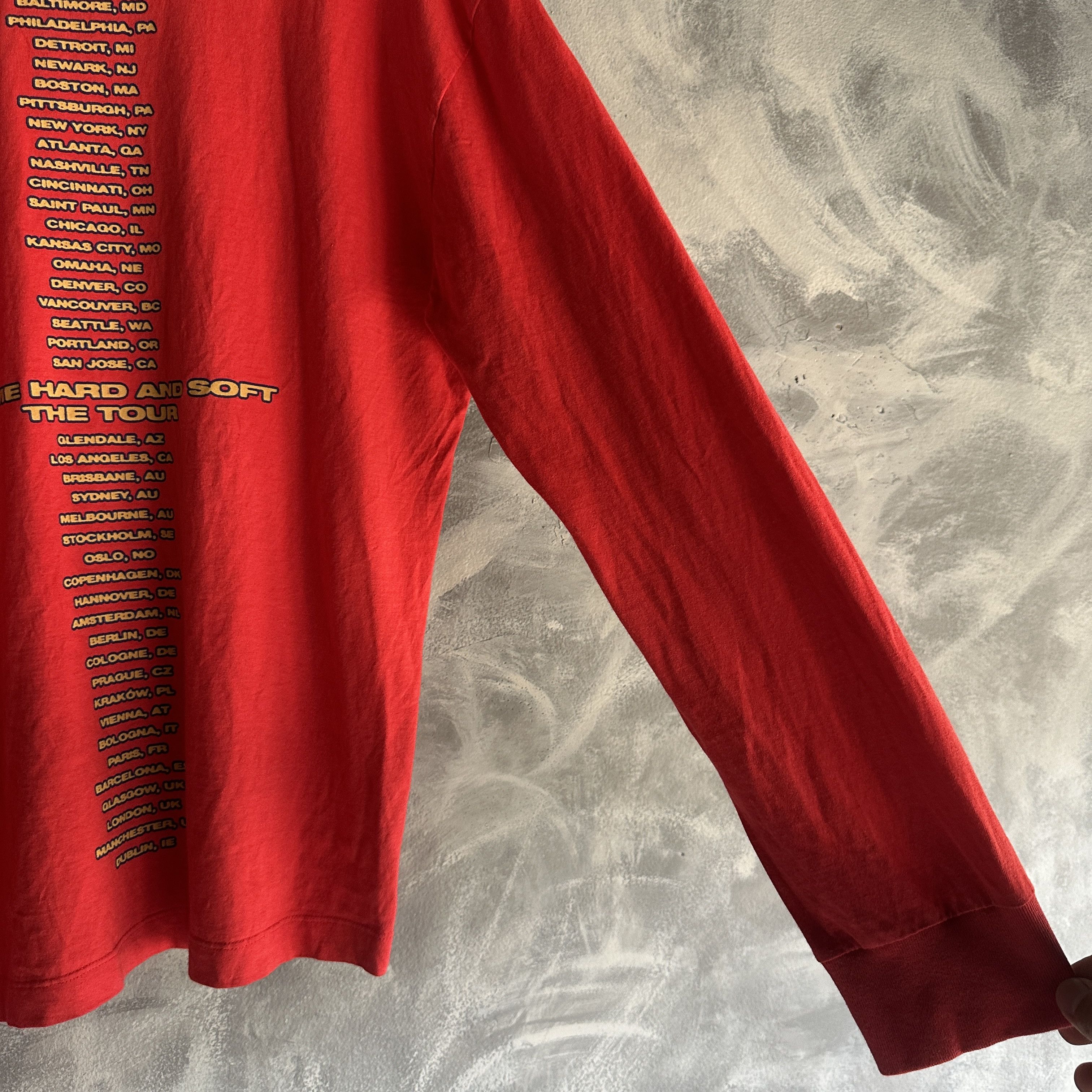 Billie Eilish Billie Eilish Hit Me Hard and Soft T Shirt Mens Tour Merch Size US L / EU 52-54 / 3 - 9 Thumbnail
