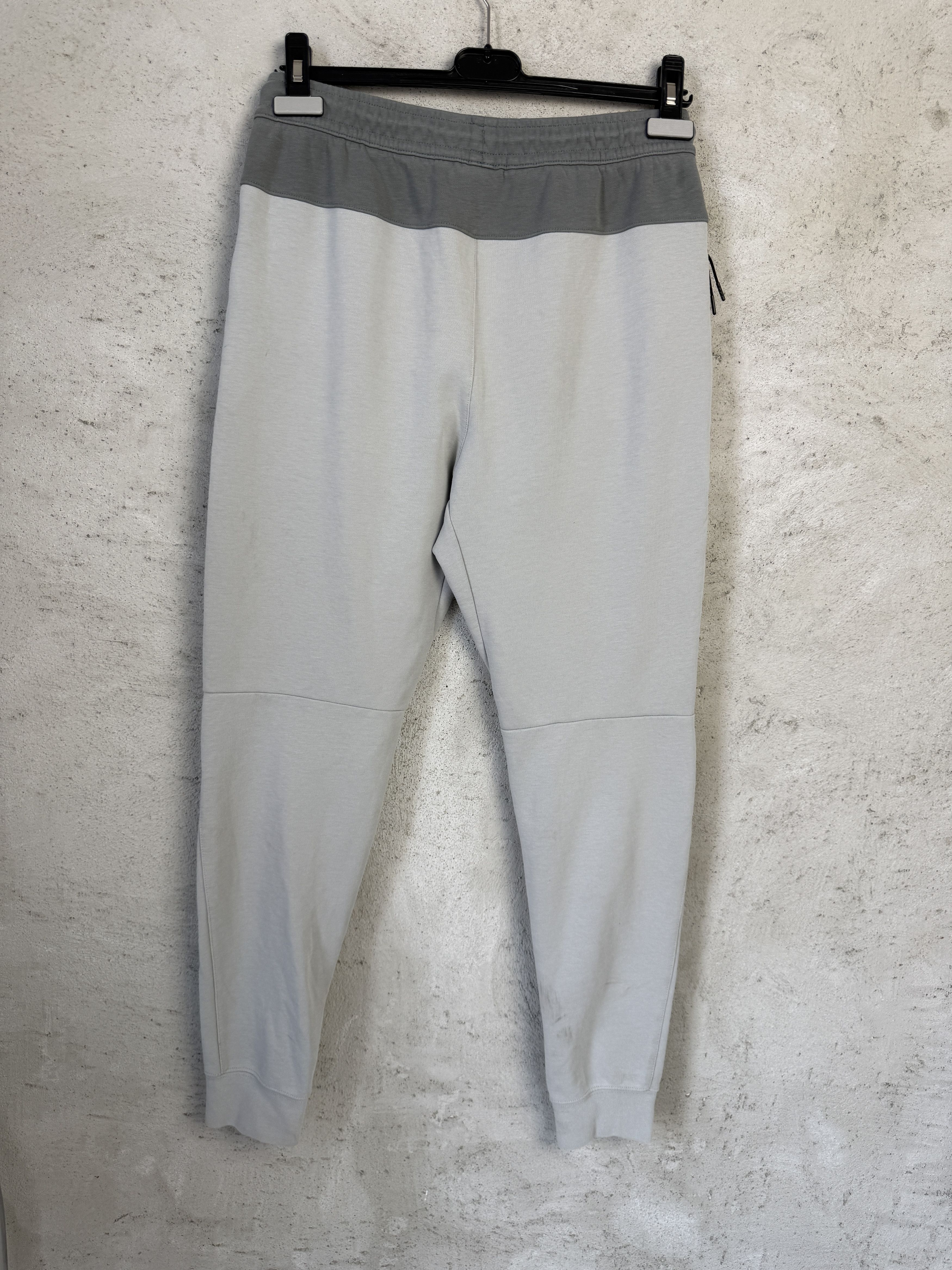 Nike Nike tech fleece sweatpants joggers drip drill trap Size 28" / US 6 / IT 42 - 3 Thumbnail