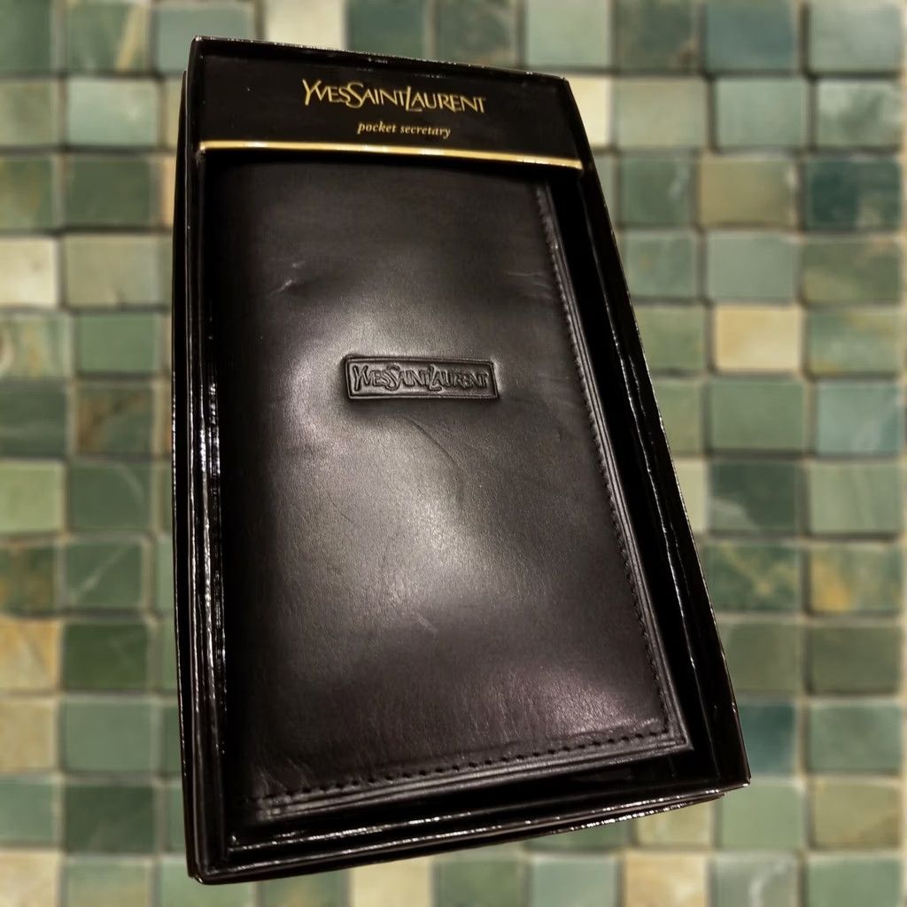 yves saint laurent cigarette case YSL Logo Holder Gold Black Red Vintage Saint Laurent Leather cigarette case