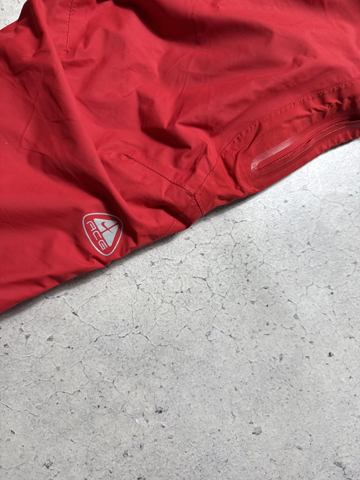 Nike ACG Nike ACG Vintage Nylon Ski Pants Size XS Outdoor Size US 28 / EU 44 - 3 Thumbnail