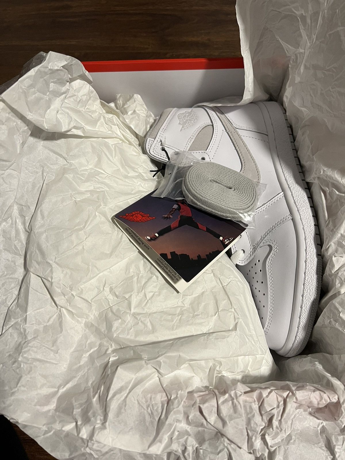 Jordan Brand Air Jordan 1 ‘85 OG Neutral Grey US Size 9 Size US 9 / EU 42 - 13 Thumbnail