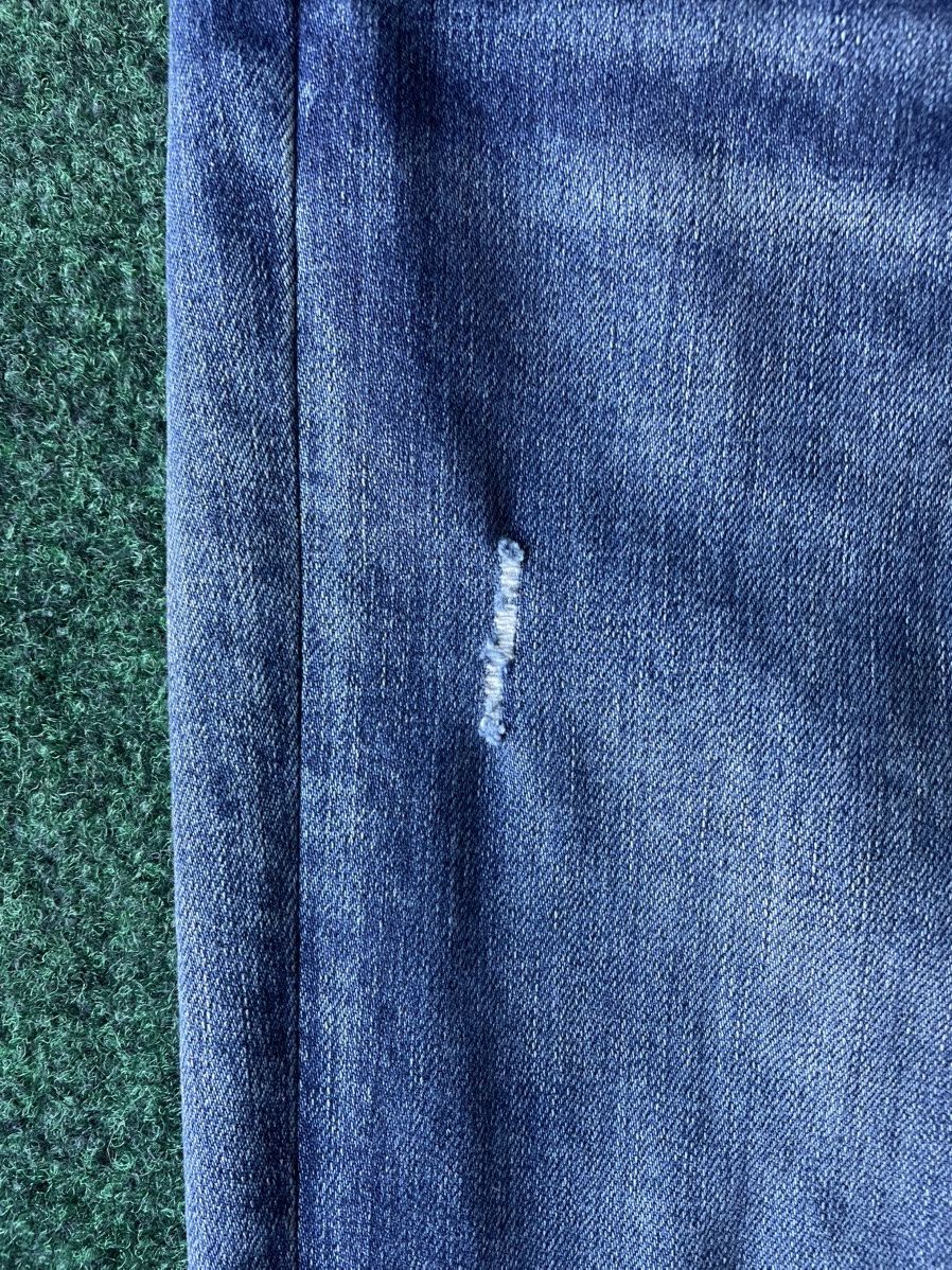 Amiri VERY CLEAN AMIRI FRACTURED STRAIGHT-LEG JEANS SIZE 33 Size US 33 - 6 Thumbnail