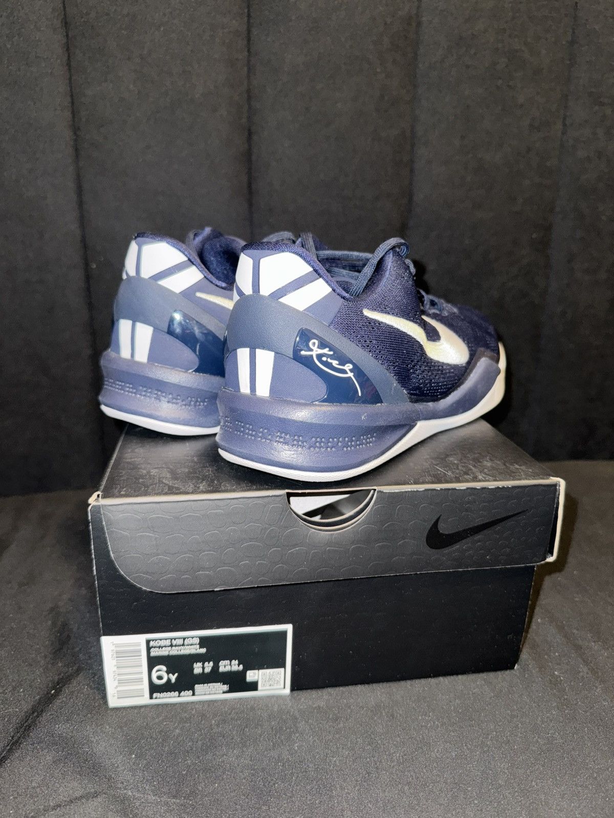 Nike Nike Kobe 8 “Navy” Size 6 Size US 6 / EU 39 - 3 Thumbnail