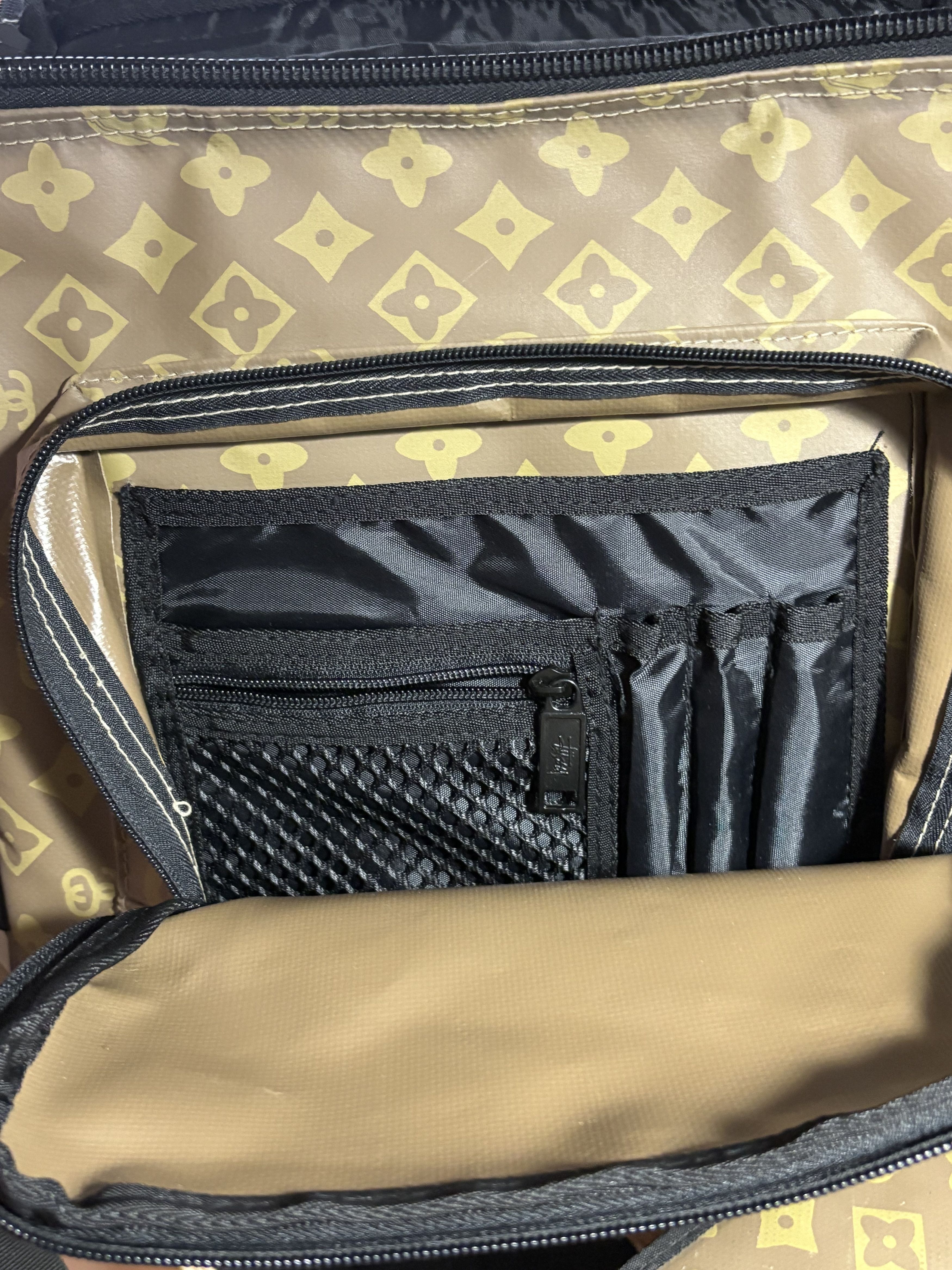 Stussy Stussy + LV monogram DJ bag (vintage authentic) Size ONE SIZE - 5 Thumbnail