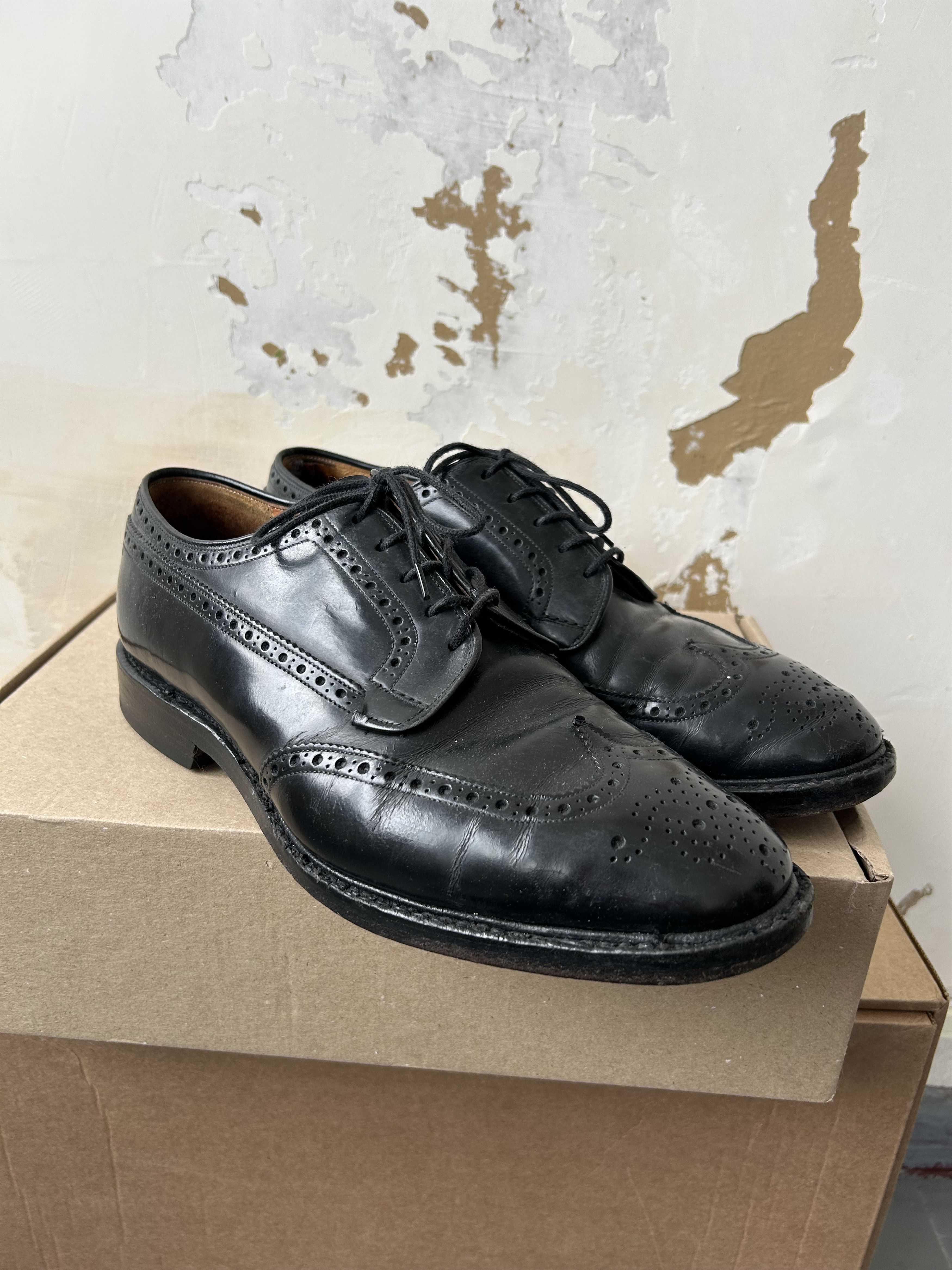 Church's Church's Custom Wing Tip Oxford Dress Chetwynd Leather Uk9 Size US 10 / EU 43 - 3 Thumbnail