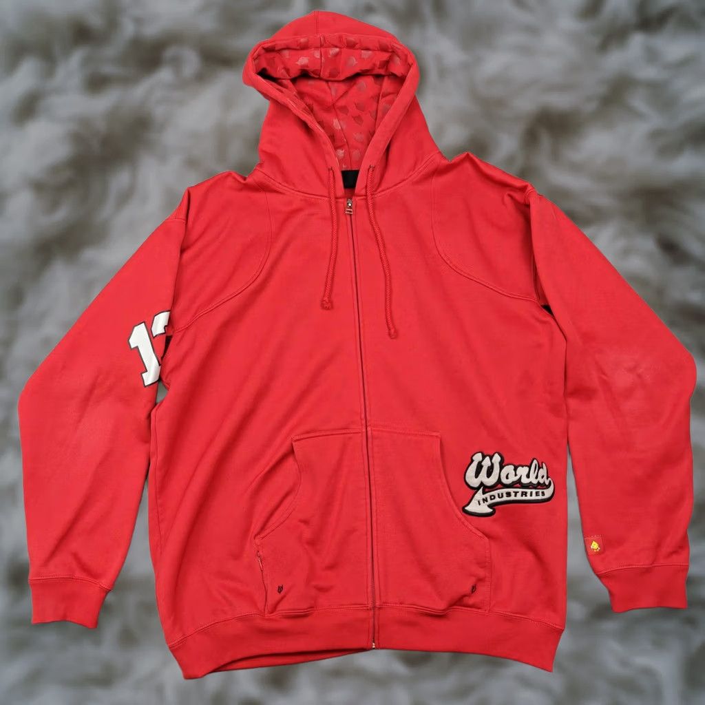 World Industries VINTAGE World Industries Hoodie Mens XL Red Full Zip Fleece Skate Graphic Devil Size US XL / EU 56 / 4 - 1 Thumbnail