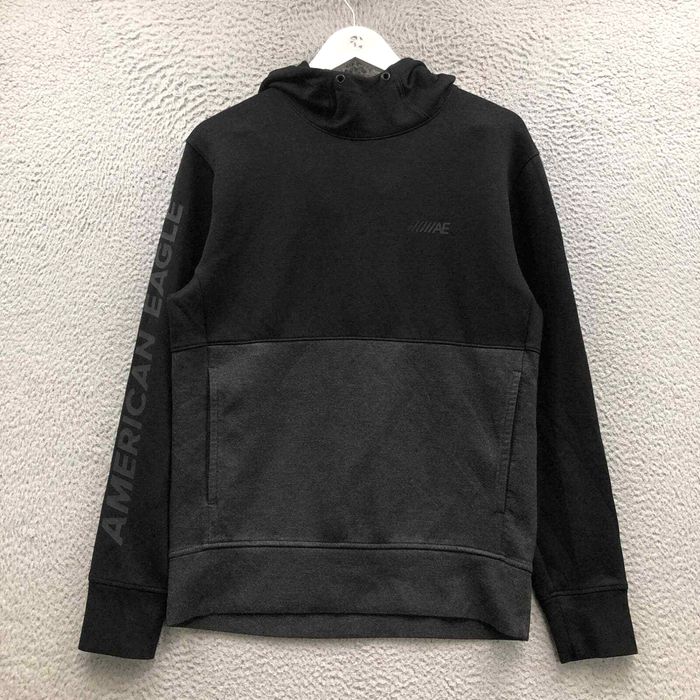 American eagle 2024 black sweatshirt