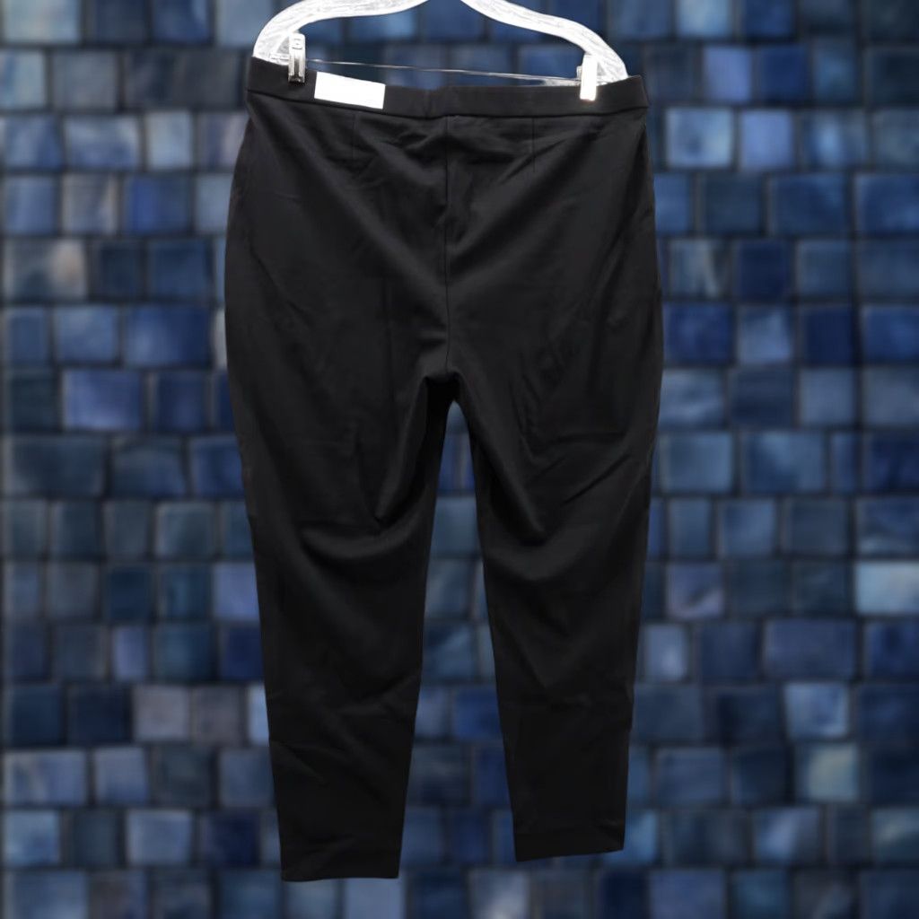 Vintage VINTAGE? No. NWT Chicos Leather Front Ponte Knit Slim Pants Size 3 US 16 Petite Black Womens Size 38" / US 16 / IT 52 - 1 Thumbnail