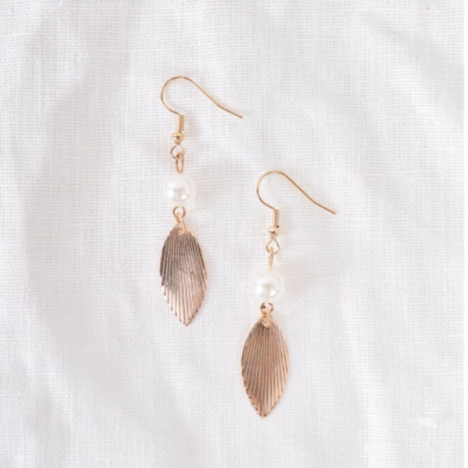 Other Gold & Pearl Feather Drop Earrings Size ONE SIZE - 3 Thumbnail