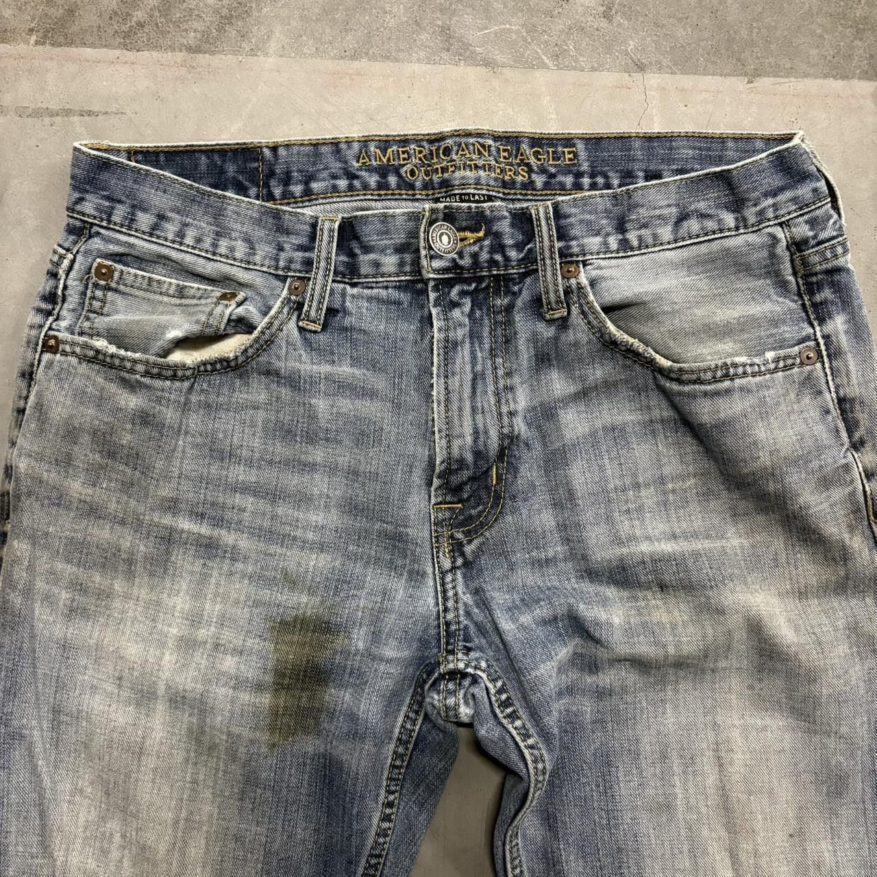 Vintage Crazy Vintage Y2K/2000s Baggy Streetwear Skater Style Light Wash Denim Jeans! Size US 32 / EU 48 - 2 Thumbnail