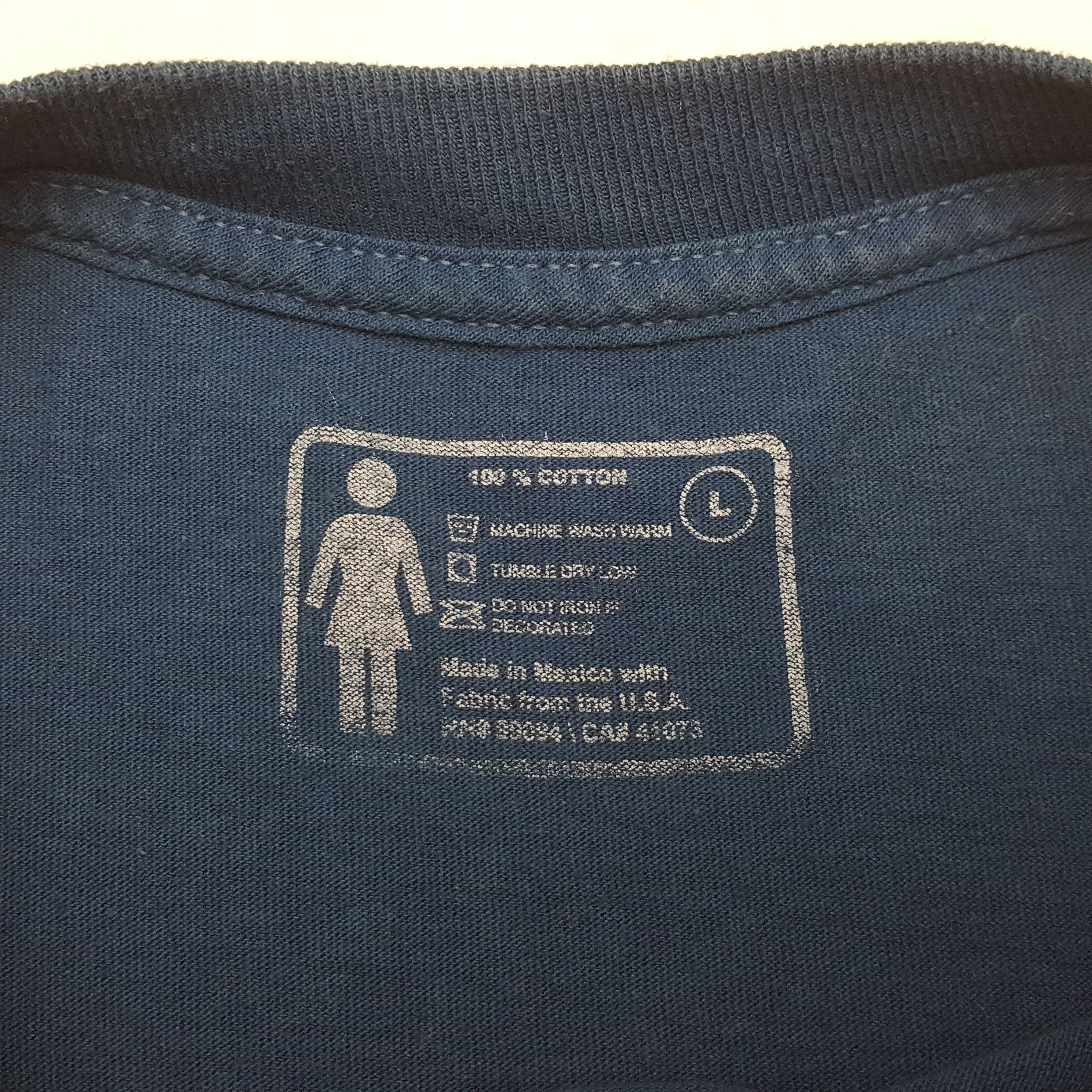 Vintage Girl Skateboards Streetwear Style Tshirt RR14 Size US L / EU 52-54 / 3 - 4 Thumbnail