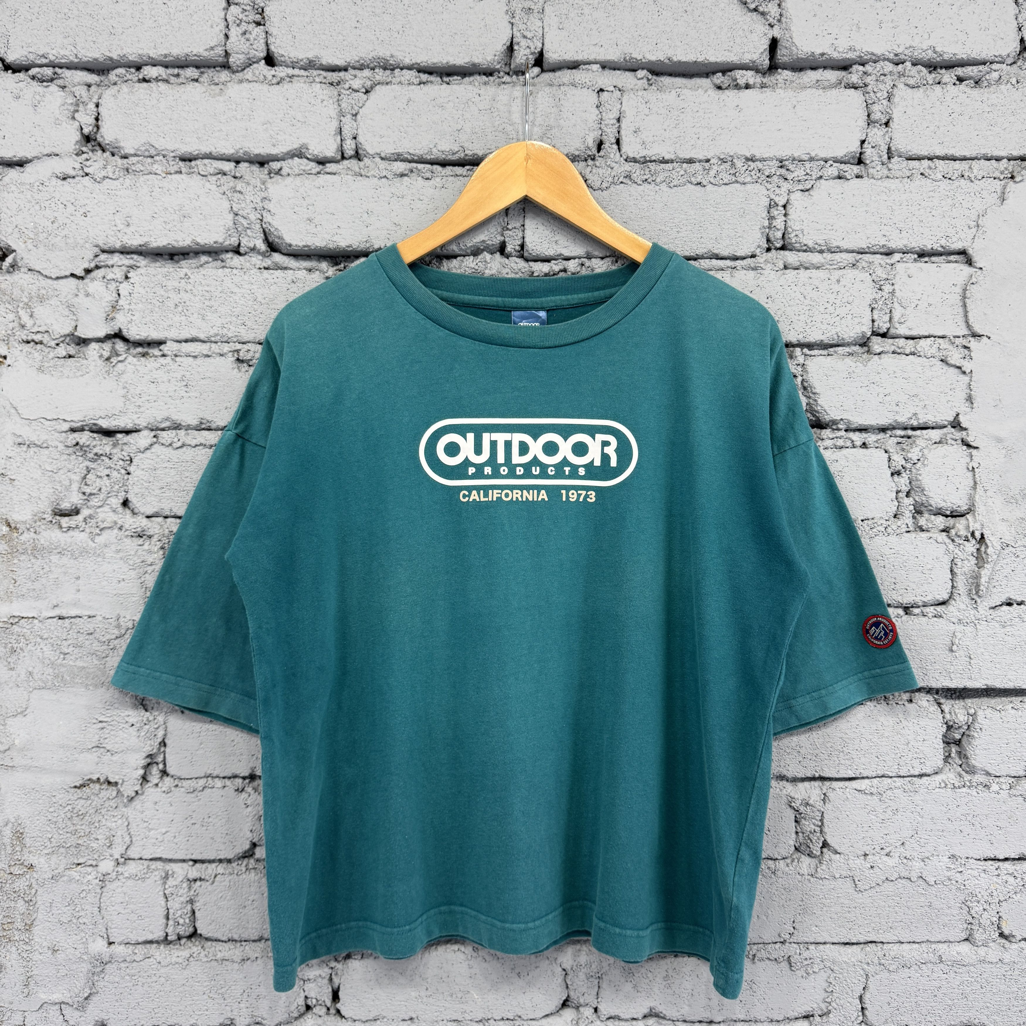 Vintage Outdoor Product California Baggy Boxy Tshirt Size L / US 10 / IT 46 - 1 Thumbnail