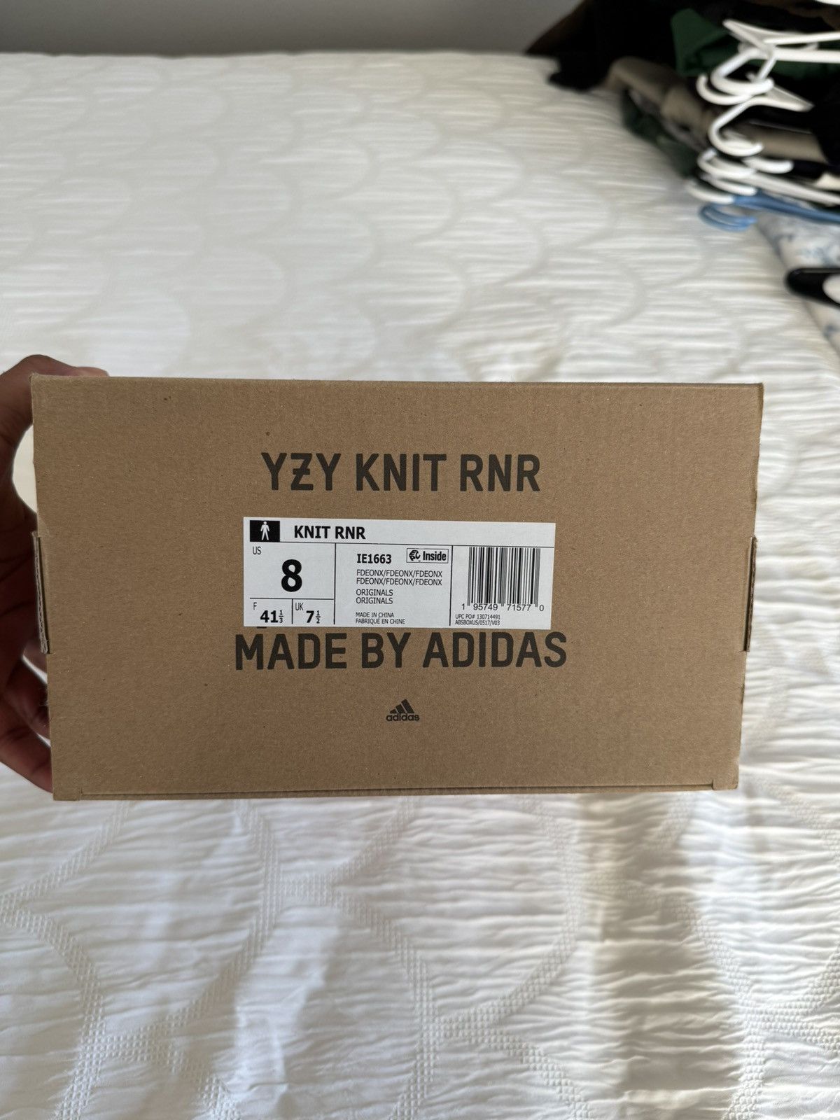 Adidas Yeezy Knit Runner Size US 8 / EU 41 - 9 Thumbnail