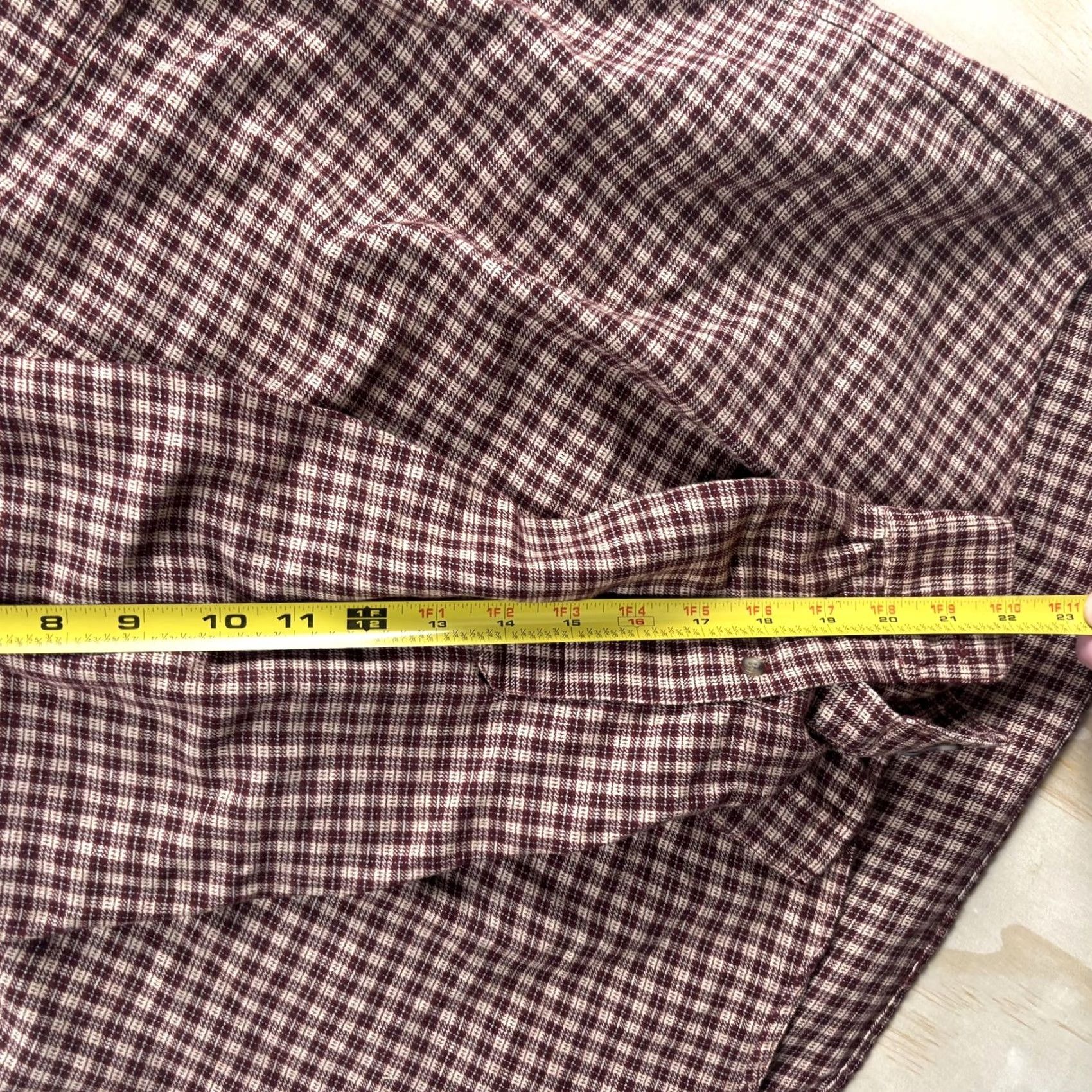 Vintage Columbia Shirt Mens Large Red Plaid Long Sleeve Button Up Flannel Outdoor Size US L / EU 52-54 / 3 - 5 Thumbnail