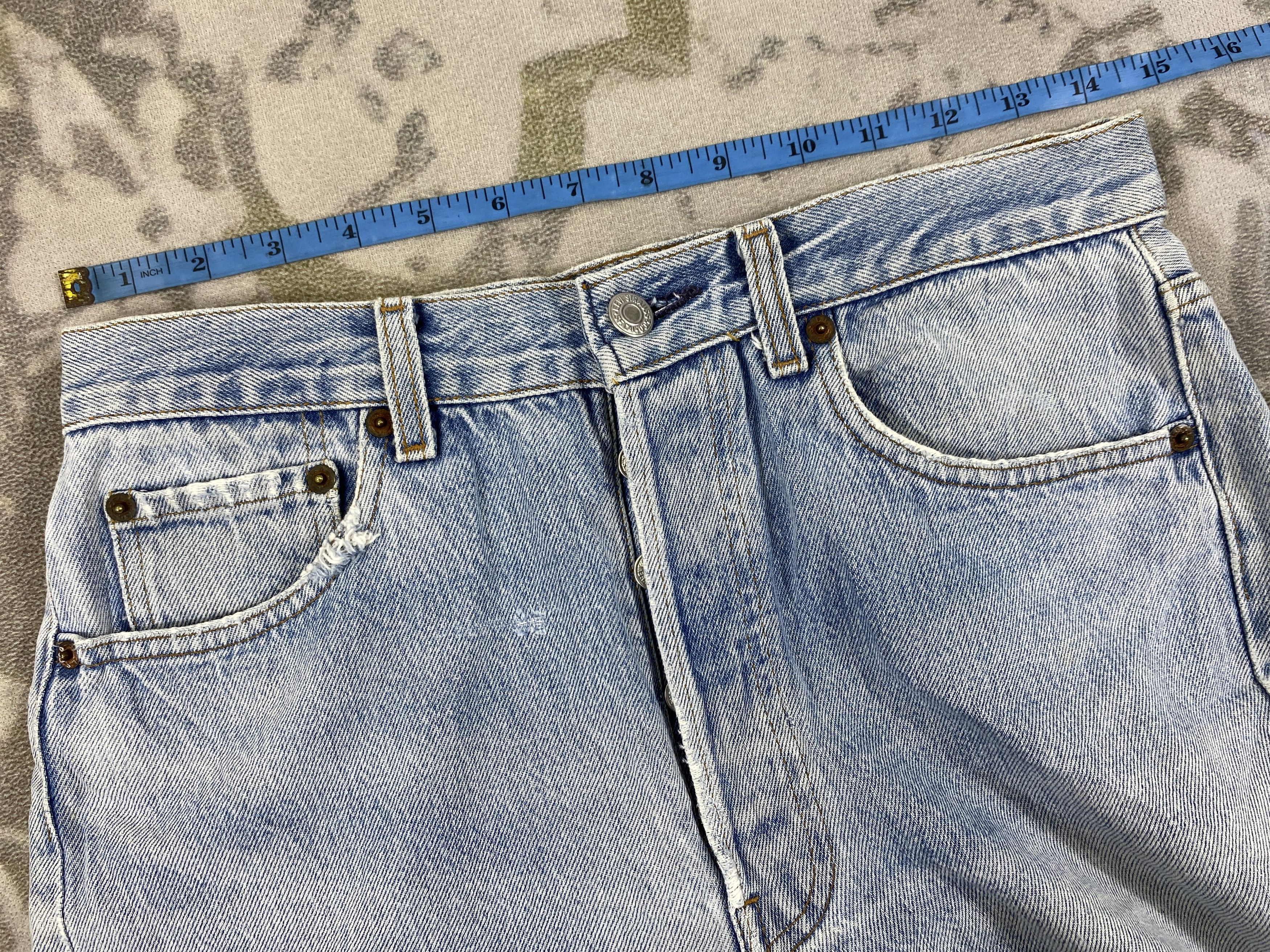 Levi's Vintage Levi's 501 Light Blue Jeans 29x32.5- JN3789 Size US 29 - 5 Thumbnail