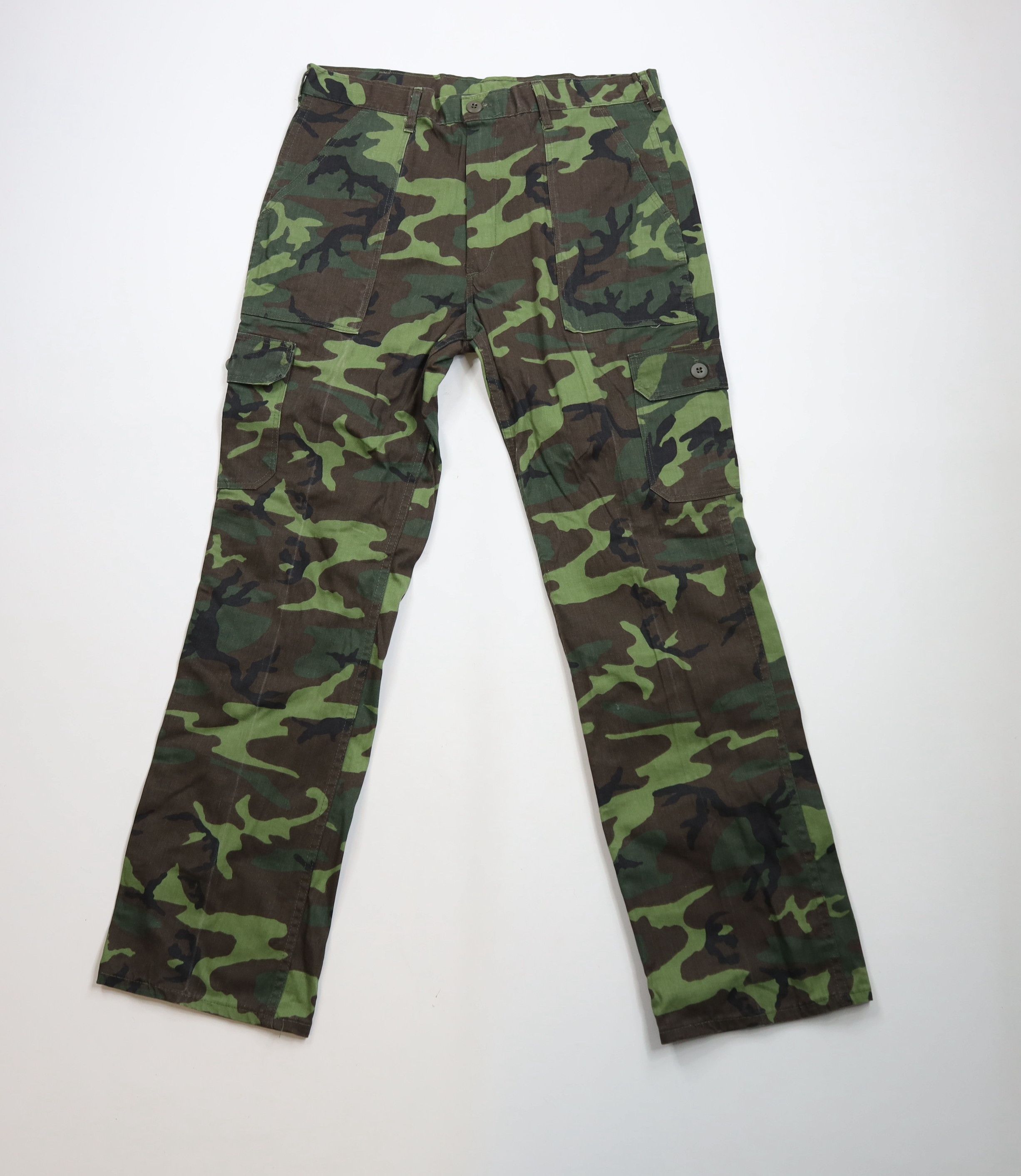 FiveBrother × Vintage Vintage 70s Five Brother Camouflage Wide Leg Cargo Pants USA Size US 34 / EU 50 - 1 Thumbnail