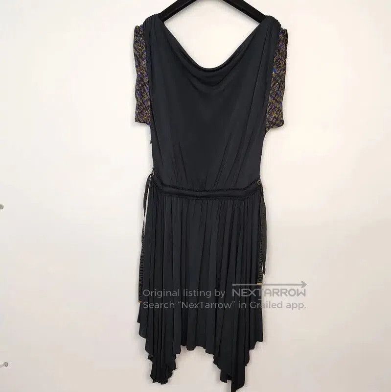 Louis Vuitton Louis Vuitton Black Draped Dress for Women . Size S / US 4 / IT 40 - 2 Thumbnail