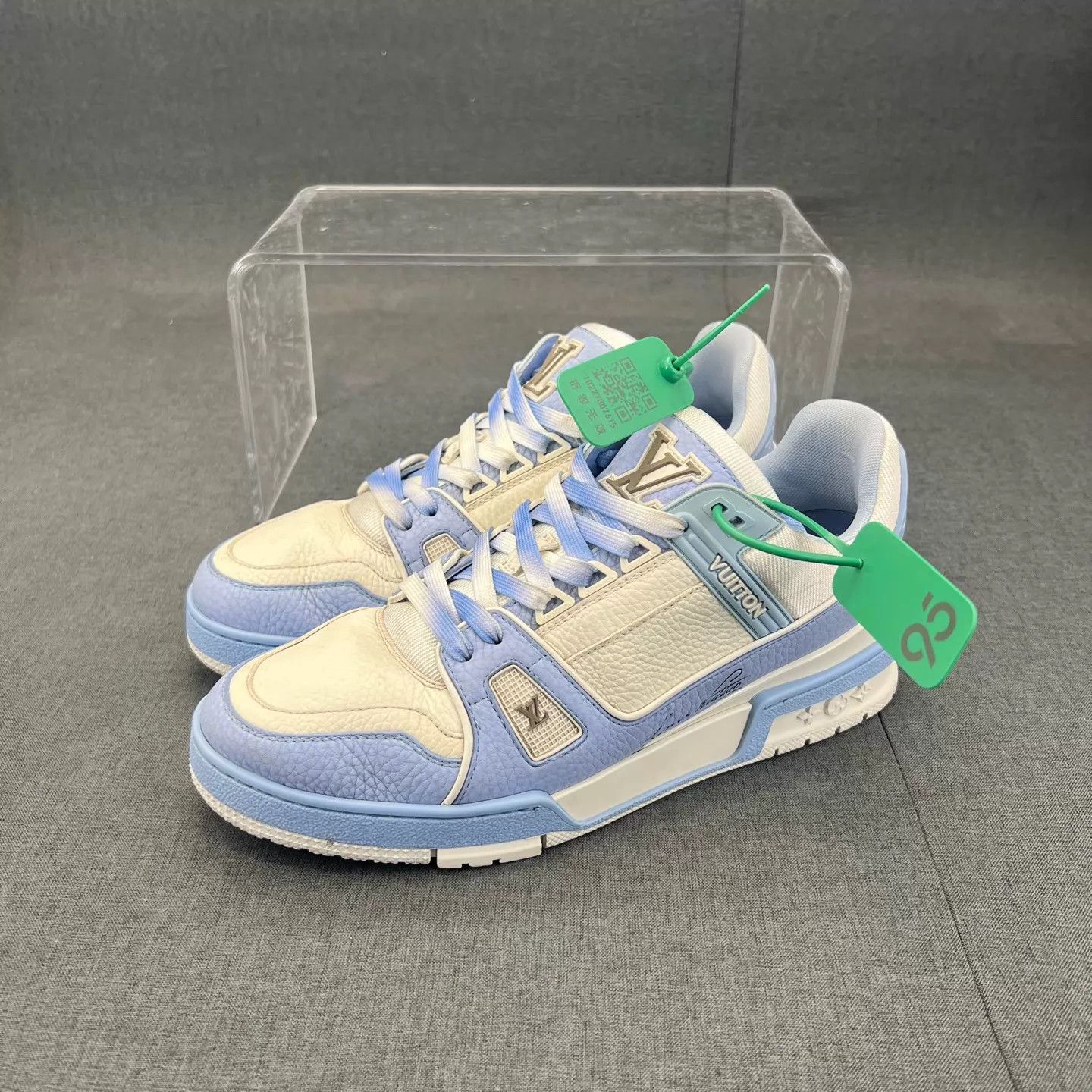 Louis Vuitton LV Trainer Azure Blue 41 Size US 8 / EU 41 - 1 Thumbnail