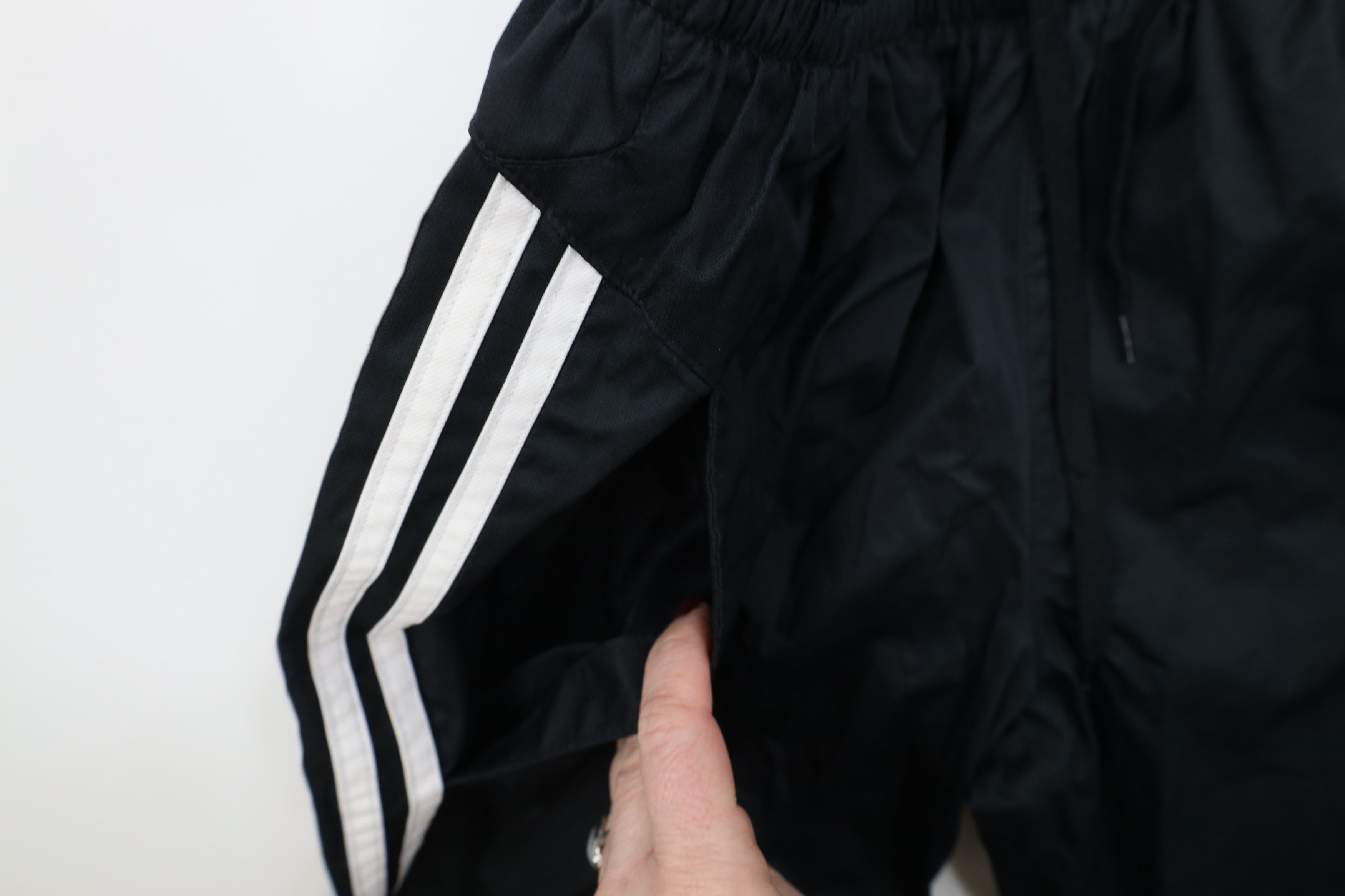 Adidas Vintage Y2K Adidas Lined Wide Leg Windbreaker Pants Black Size US 34 / EU 50 - 8 Thumbnail