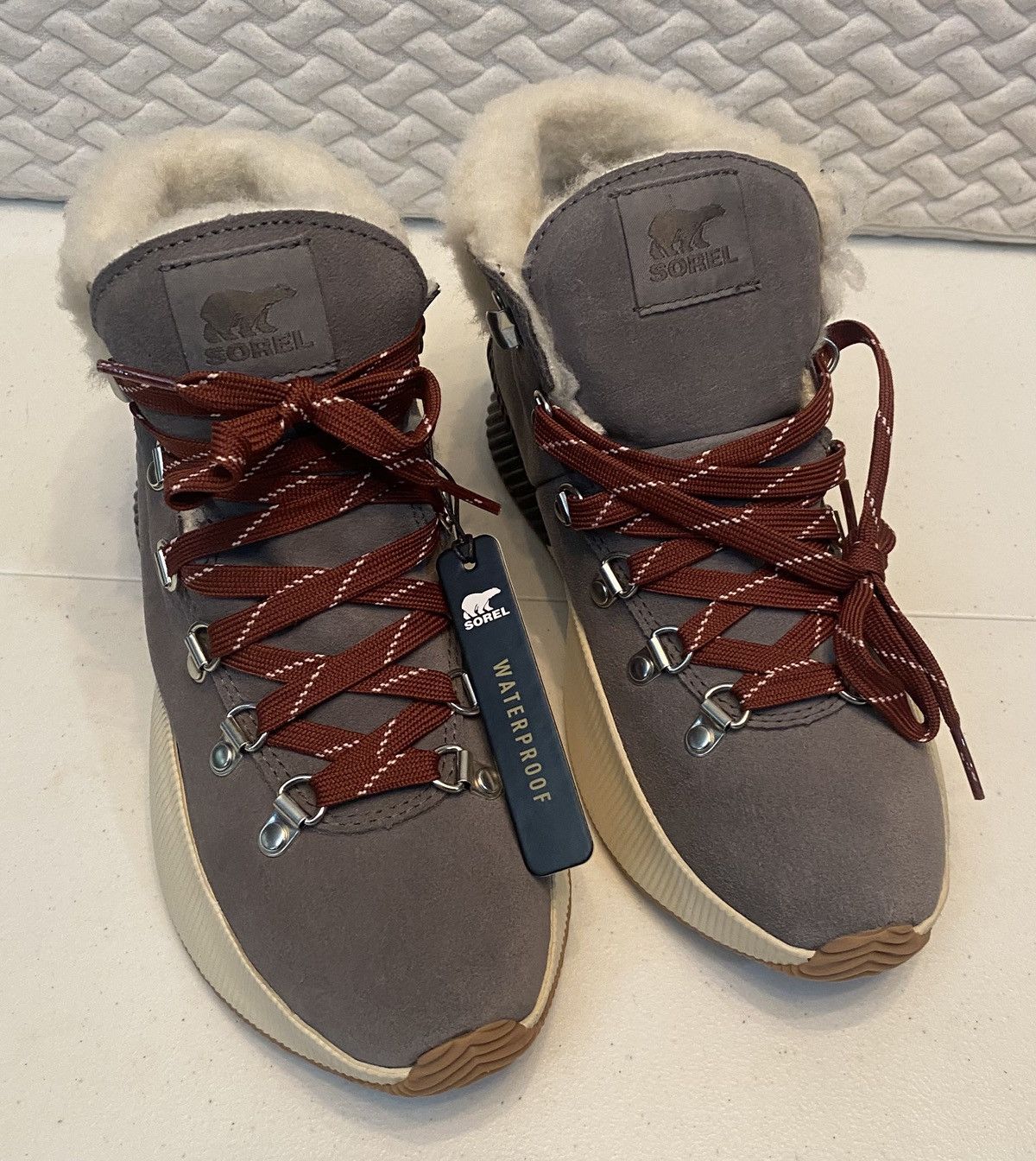 SOREL Sorel Out N About III Conquest Boot Taupe 8 US NWT Size US 8 / IT 38 - 14 Thumbnail