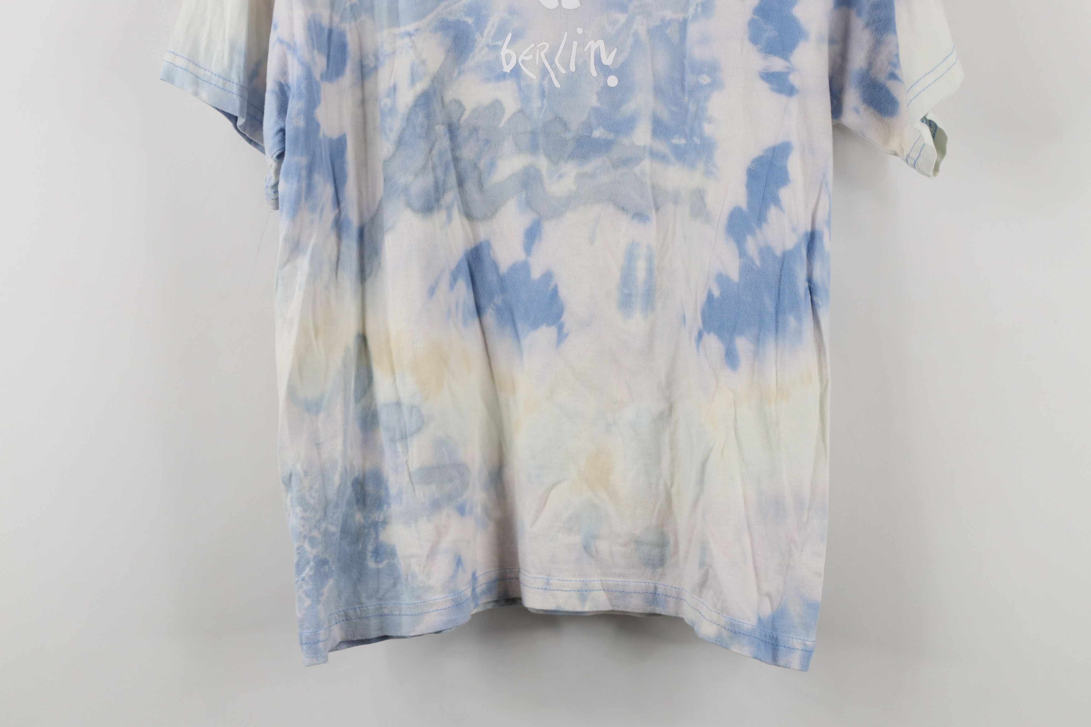 Vintage Vintage 90s Streetwear Berlin Polar Bear Acid Wash T-Shirt Size S / US 4 / IT 40 - 3 Thumbnail