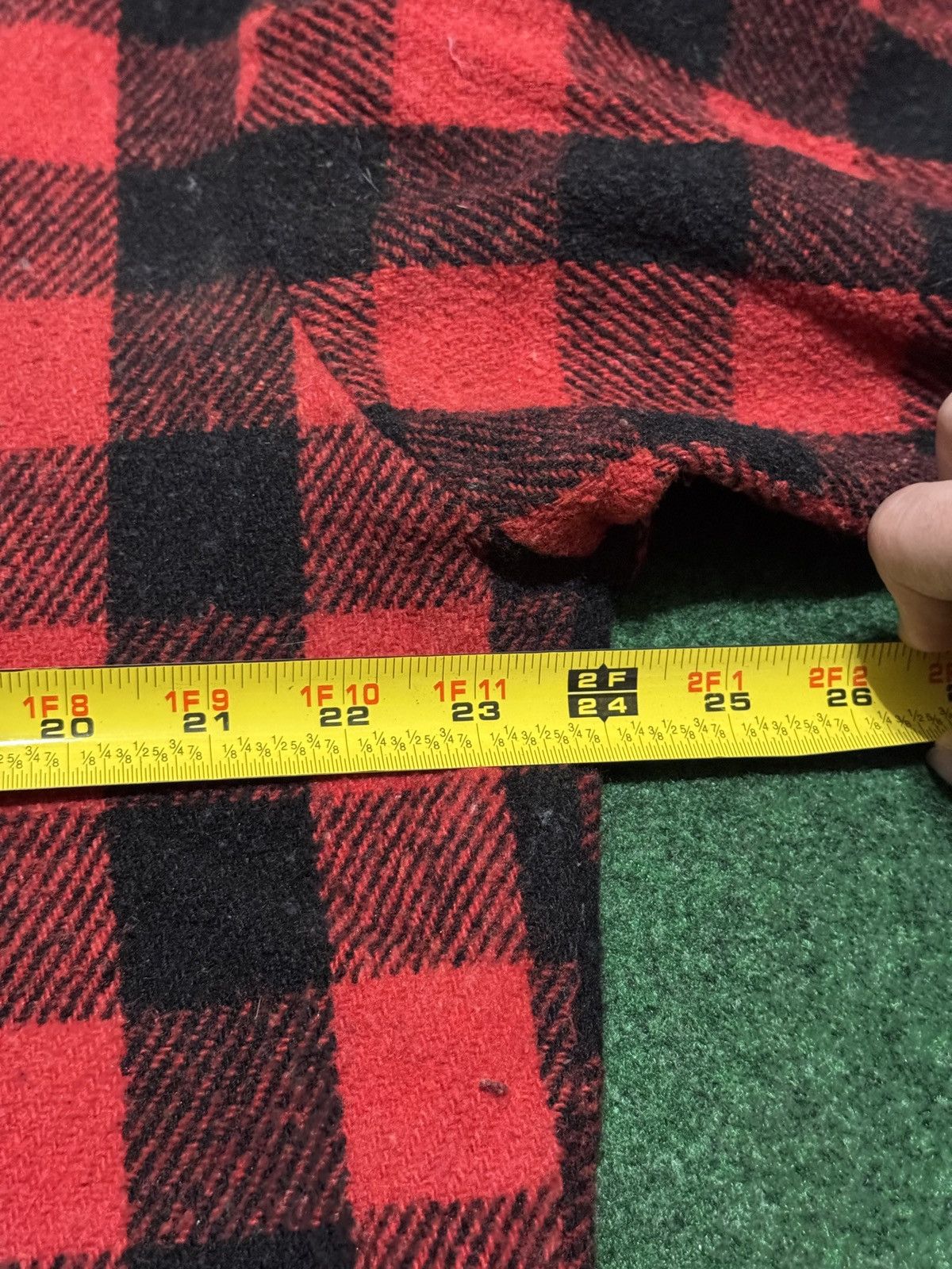 Vintage Vintage 70s Kmart Wool Red Plaid Large Boxy Flannel Shirt Size US L / EU 52-54 / 3 - 5 Thumbnail