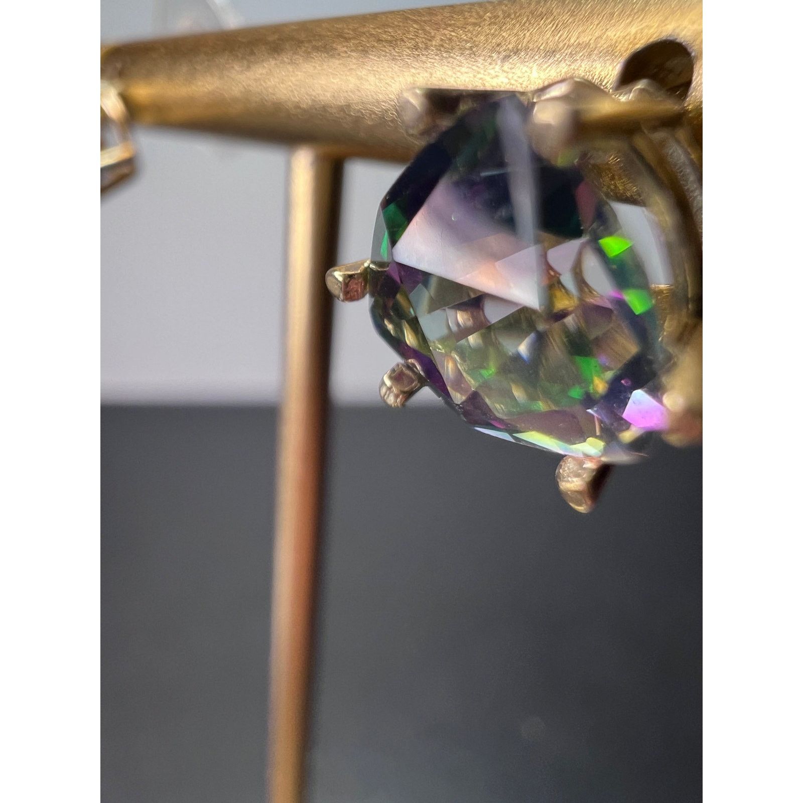 Other 14k gold trilliant mystic fire topaz stud earrings Size ONE SIZE - 6 Thumbnail