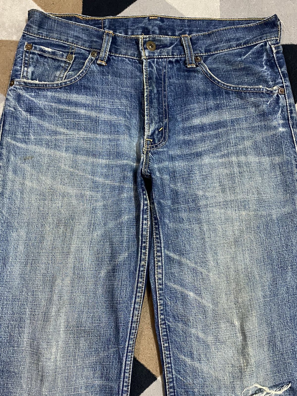 Levi's Distressed vintage Levi's 501 jeans with a relaxed fit jeans Size US 32 / EU 48 - 3 Thumbnail