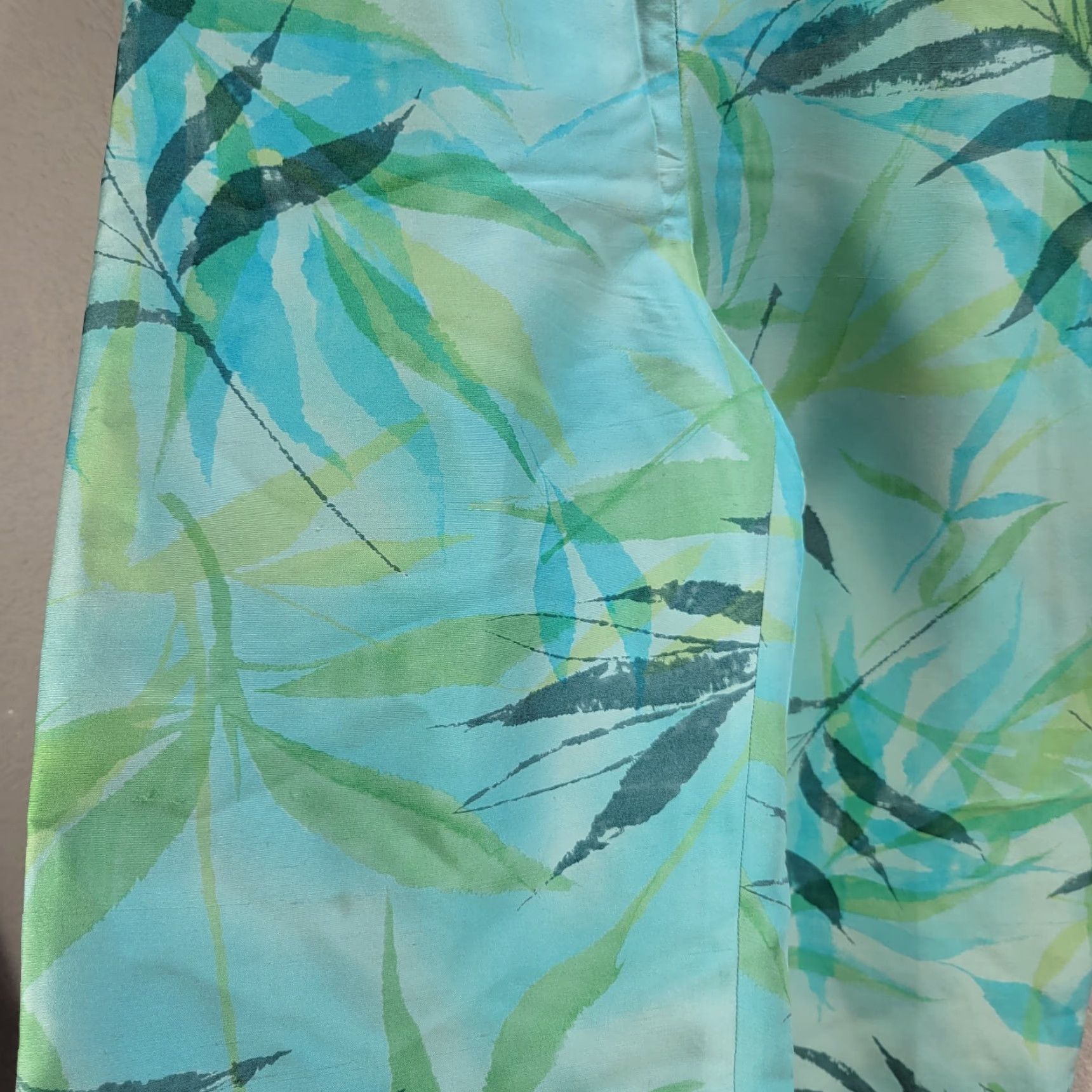 Vintage Vtg David Warren Blue Silk Pants Tapered High Rise Leaves Sz 6 Womens Silk Pants Chino Lined Inseam 29"} Size 28" / US 6 / IT 42 - 7 Thumbnail
