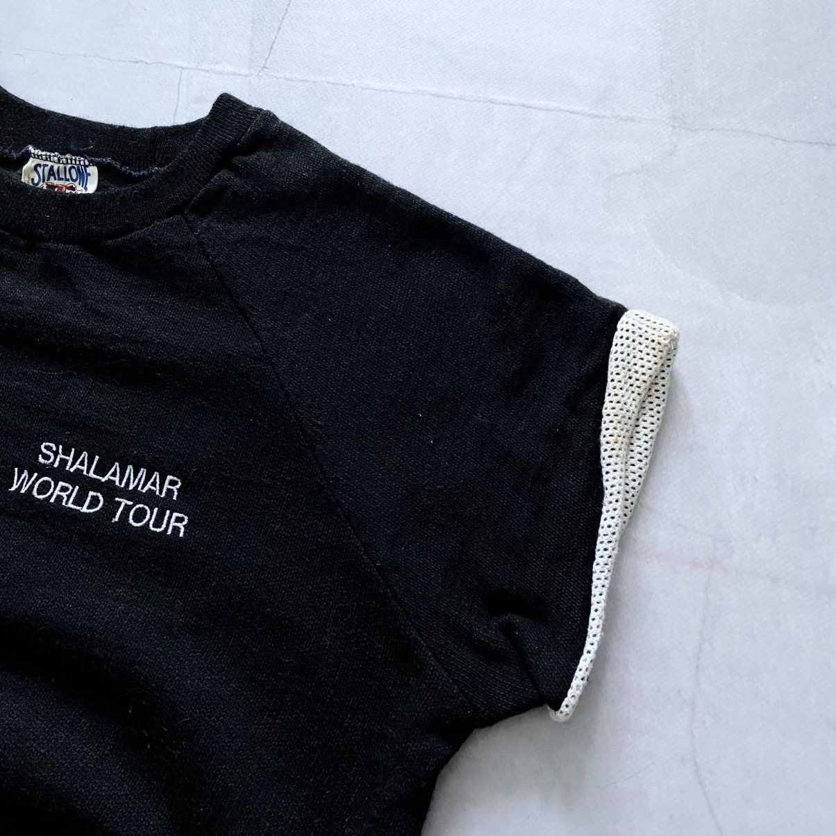 Band Tees OG 1982 Shalamar World Tour True Vintage Sweatshirt T-shirt Size US M / EU 48-50 / 2 - 2 Thumbnail