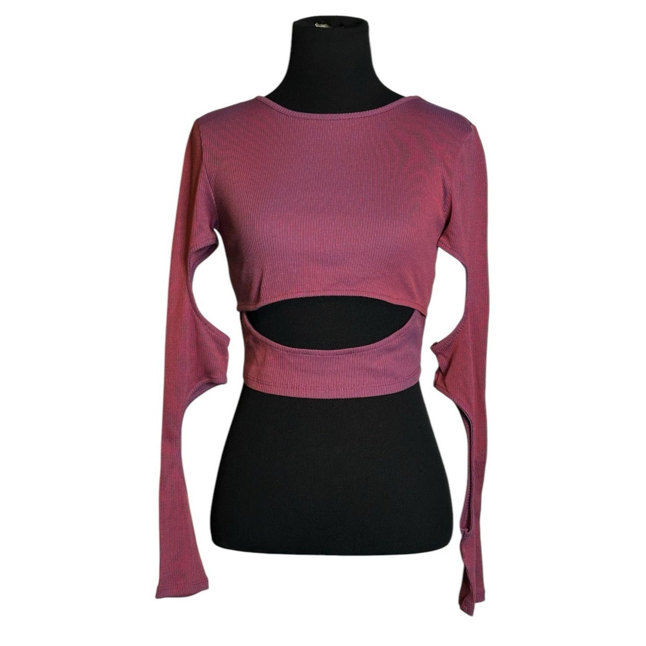 Bdg BDG Red Wine Crop Long Sleeve Ribbed Cutout Top size Small Size S / US 4 / IT 40 - 1 Thumbnail