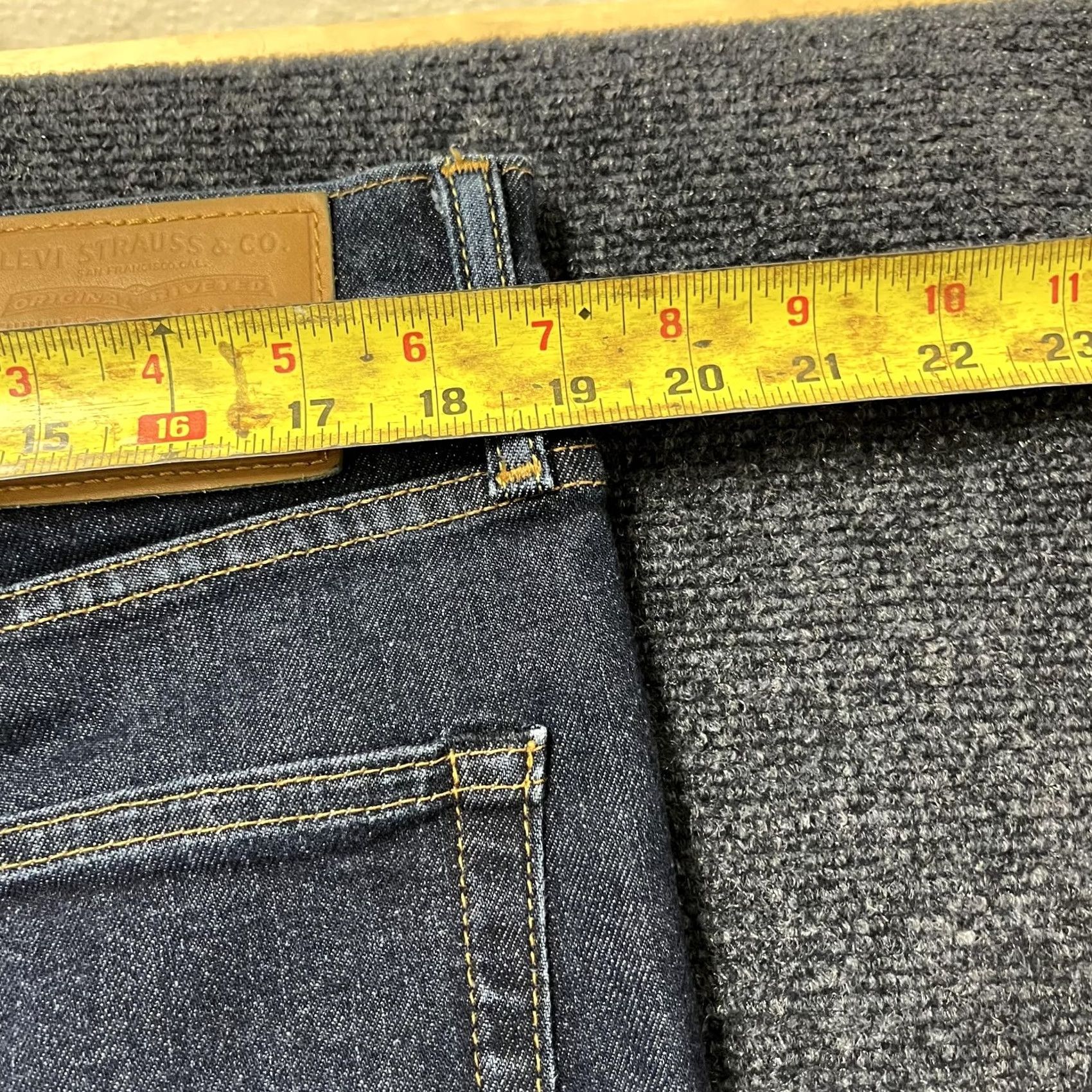 Levi's Levi's Premium Jeans Mens 32x32 Dark Wash Slim Fit Straight Leg Denim Pants Size US 36 / EU 52 - 6 Thumbnail