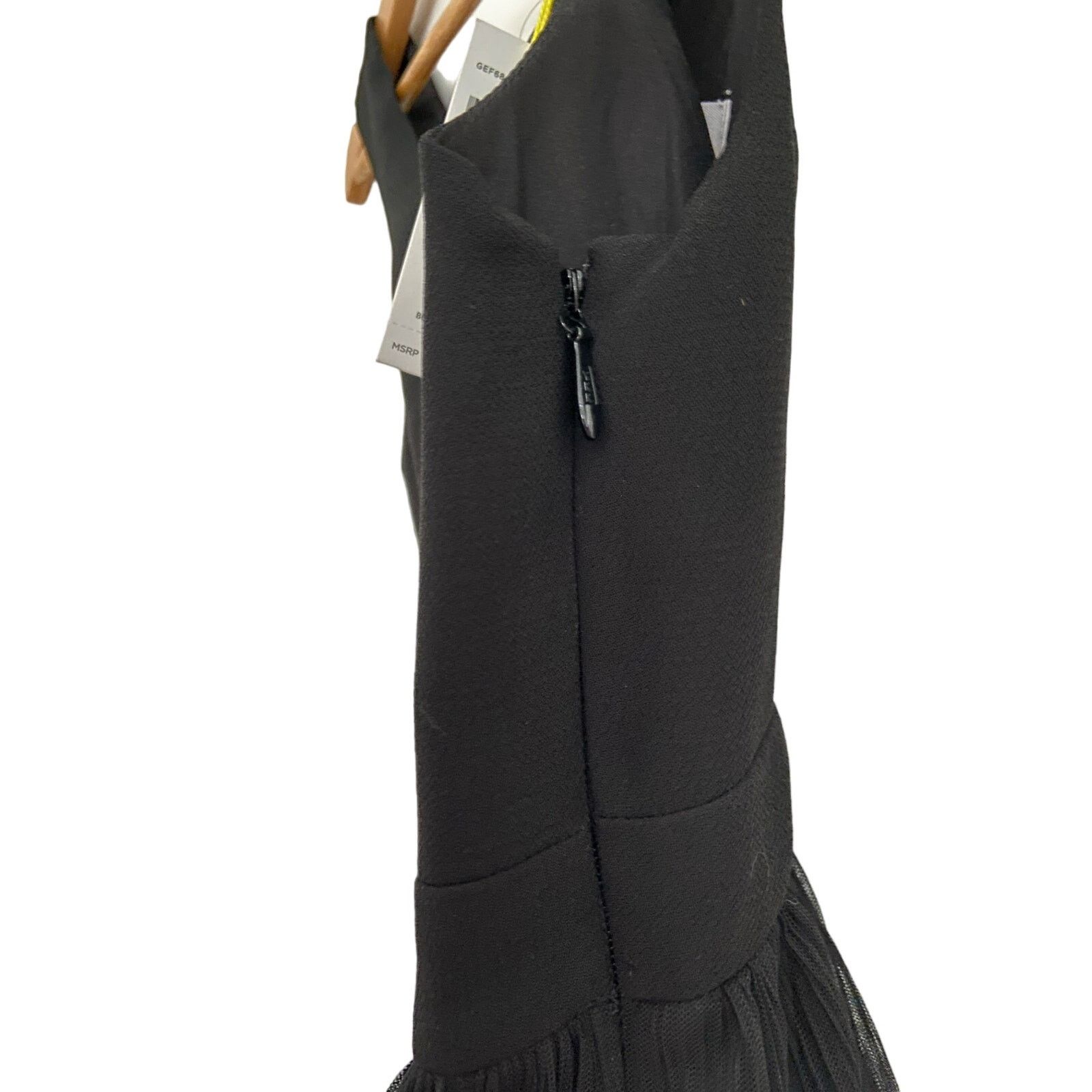 Bcbgmaxazria NWT BCBGeneration Lace Sleeveless Little Black Dress Size 0 Size XS / US 0-2 / IT 36-38 - 7 Thumbnail