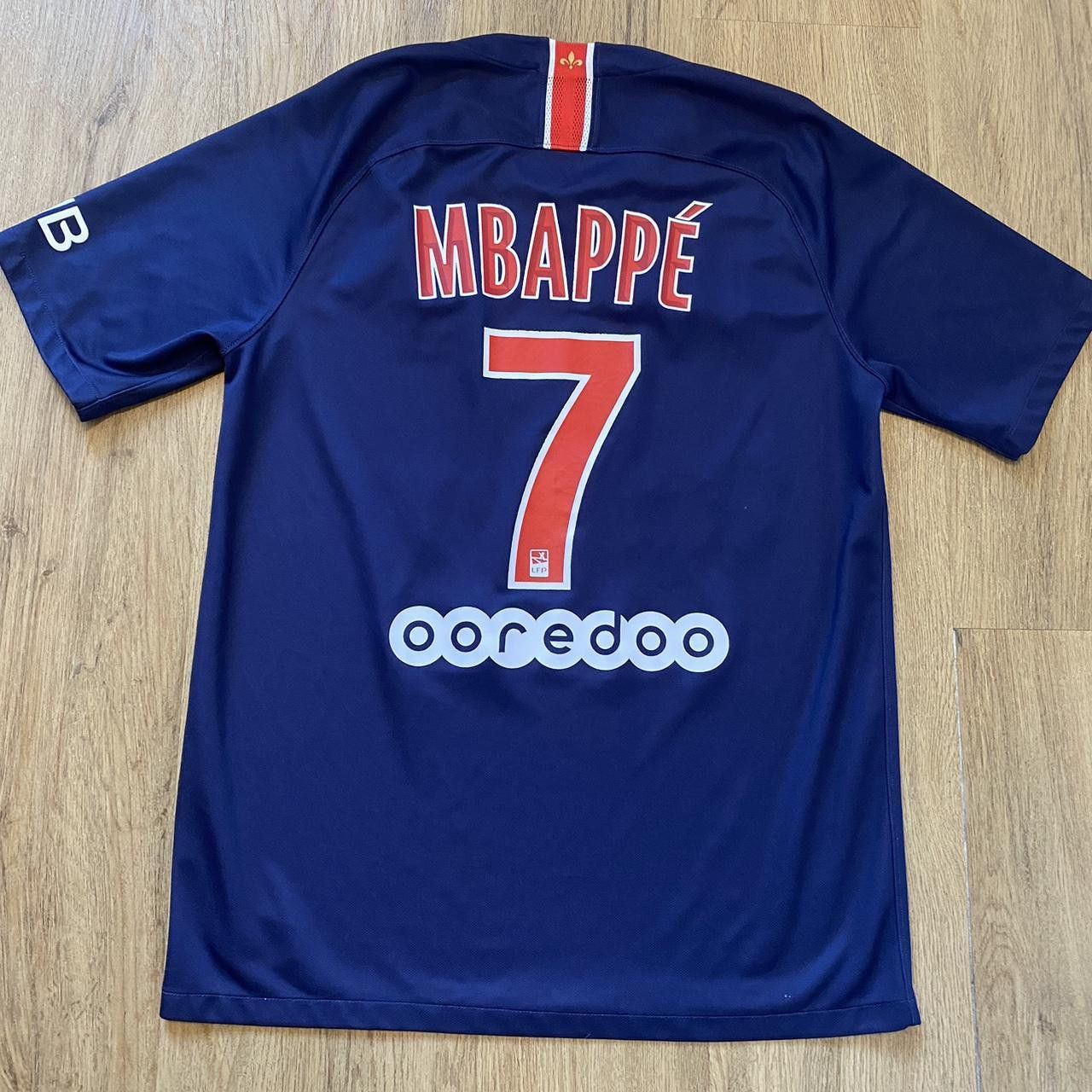 Nike 2018-19 *7 Mbappe Paris Saints Germain Nike Home Psg Size US M / EU 48-50 / 2 - 1 Thumbnail