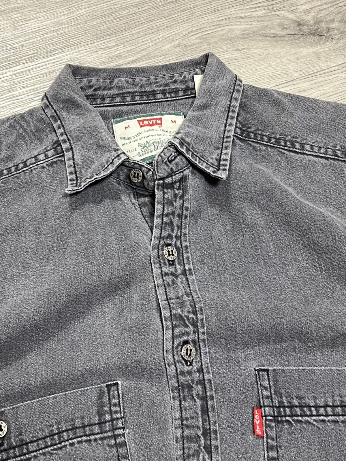Levi's Levi’s vintage denim men’s shirt size XL Size US M / EU 48-50 / 2 - 2 Thumbnail