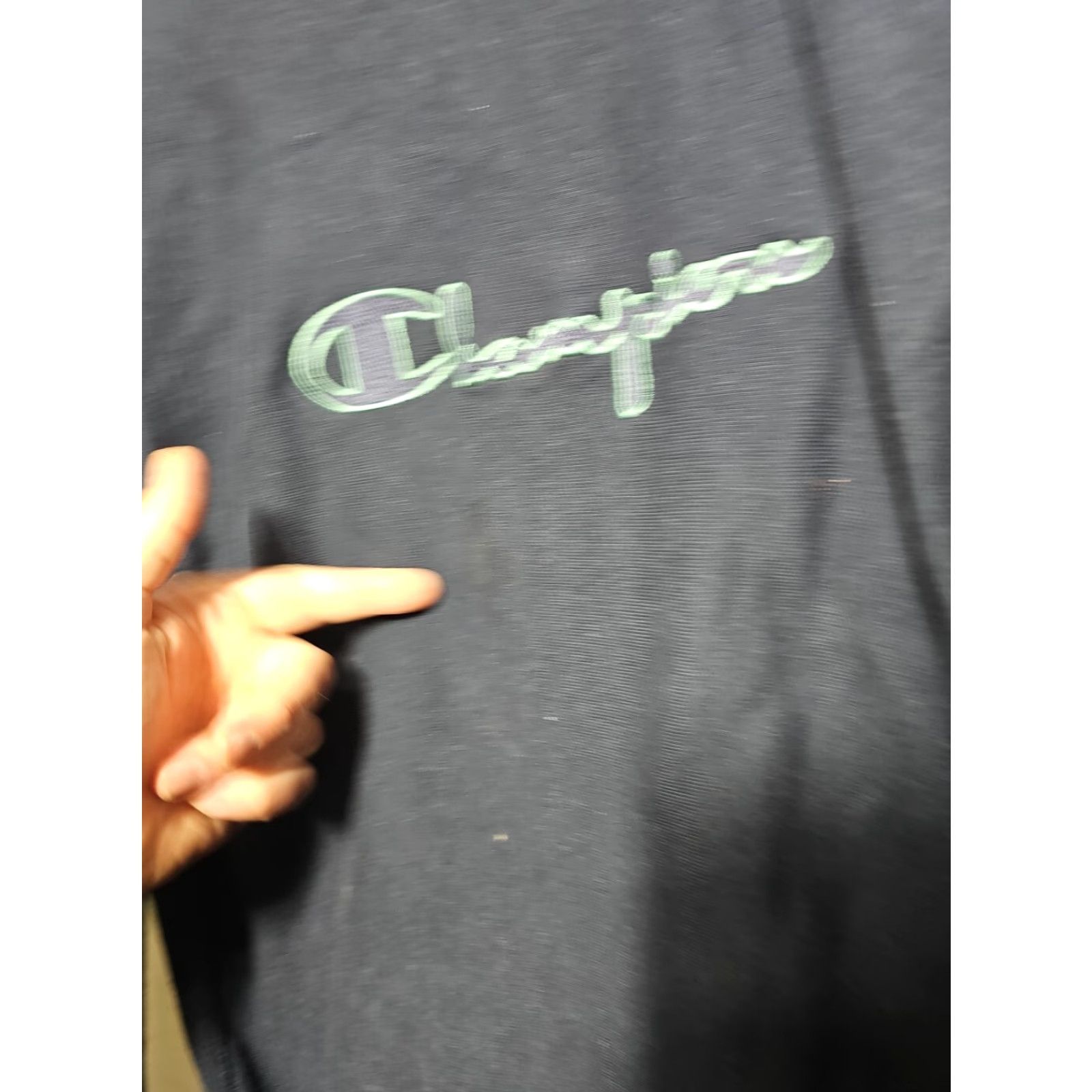 Champion VINTAGE Champion Reverse Weave Navy Crewneck Sweatshirt XL Men 90s Sportswear Streetwear USA Navy Blue Embroidered Logo Pullover Adult Size XL Size US XL / EU 56 / 4 - 2 Thumbnail