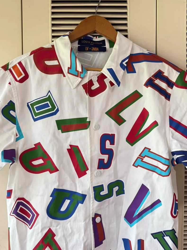 Louis Vuitton LOUIS VUITTON shirt Size US S / EU 44-46 / 1 - 3 Thumbnail