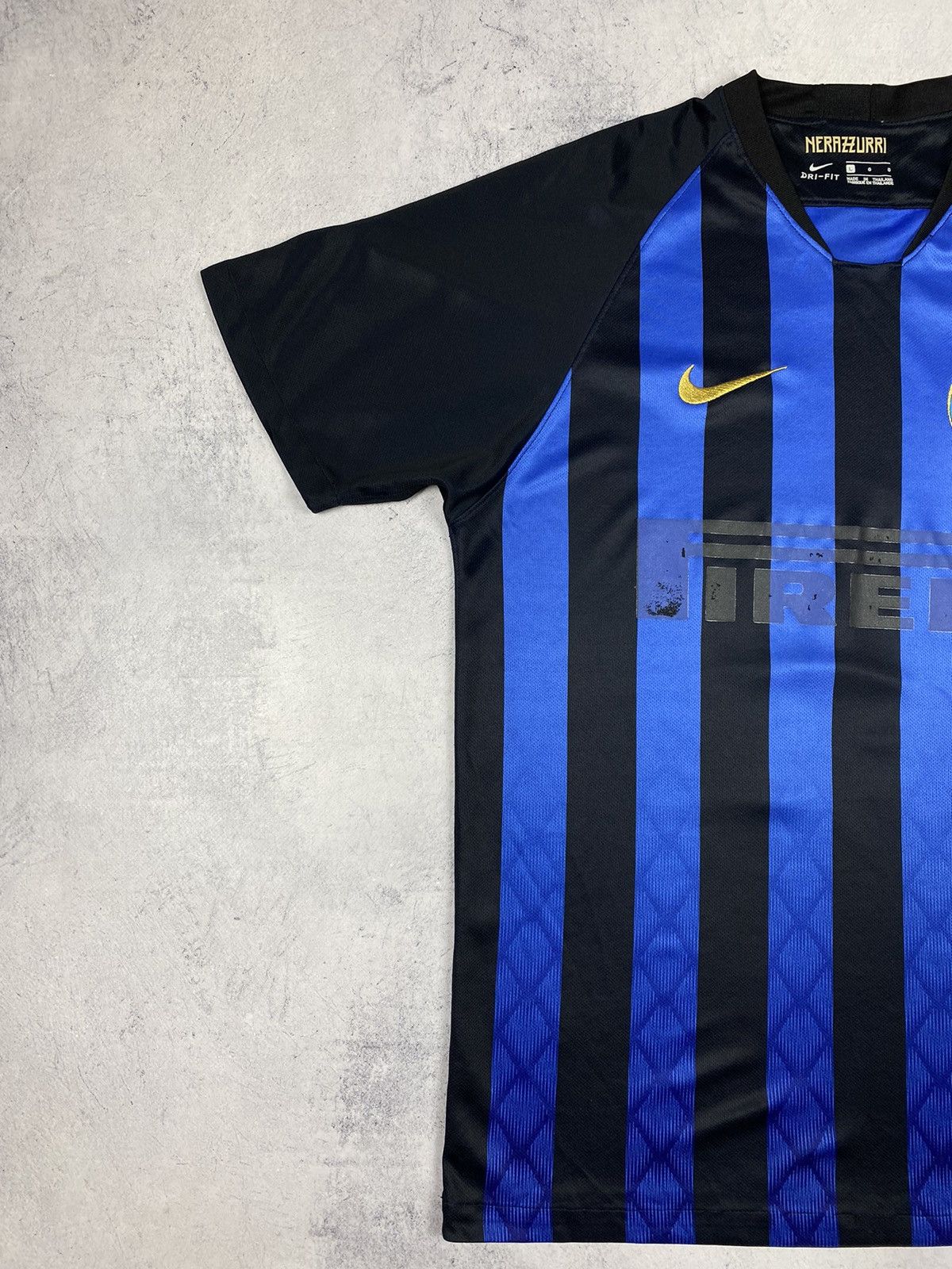 Nike Vintage Nike Inter Milan soccer jersey size L Size US L / EU 52-54 / 3 - 4 Thumbnail