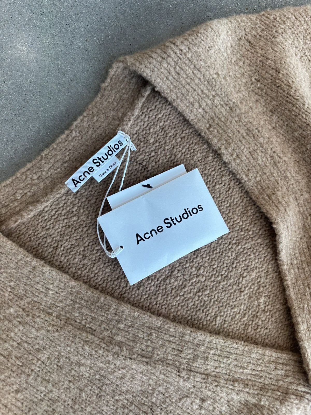 Acne Studios Acne Studios Oversized Cardigan Size US XL / EU 56 / 4 - 2 Thumbnail