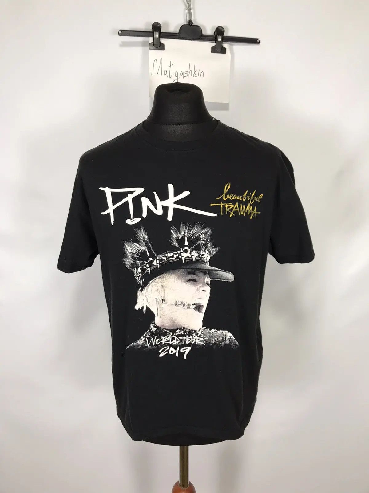 Band Tees × Pink Pink tour t-shirt 2019 size L Size US L / EU 52-54 / 3 - 1 Thumbnail