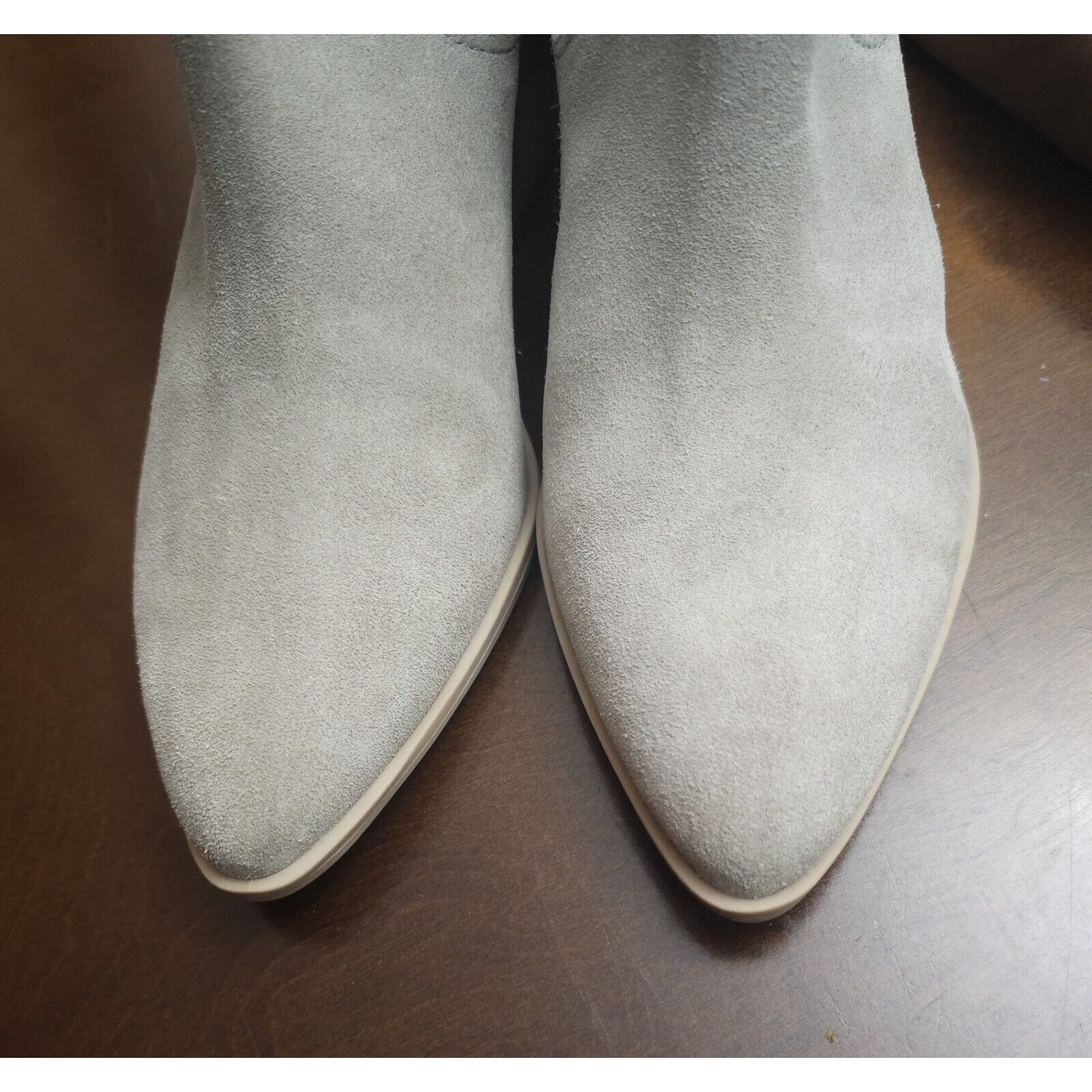 Dolce Vita Dolce Vita Bootie Shoes Gray Suede Ankle Bootie Pointed Toe Size US 9 / IT 39 - 13 Thumbnail