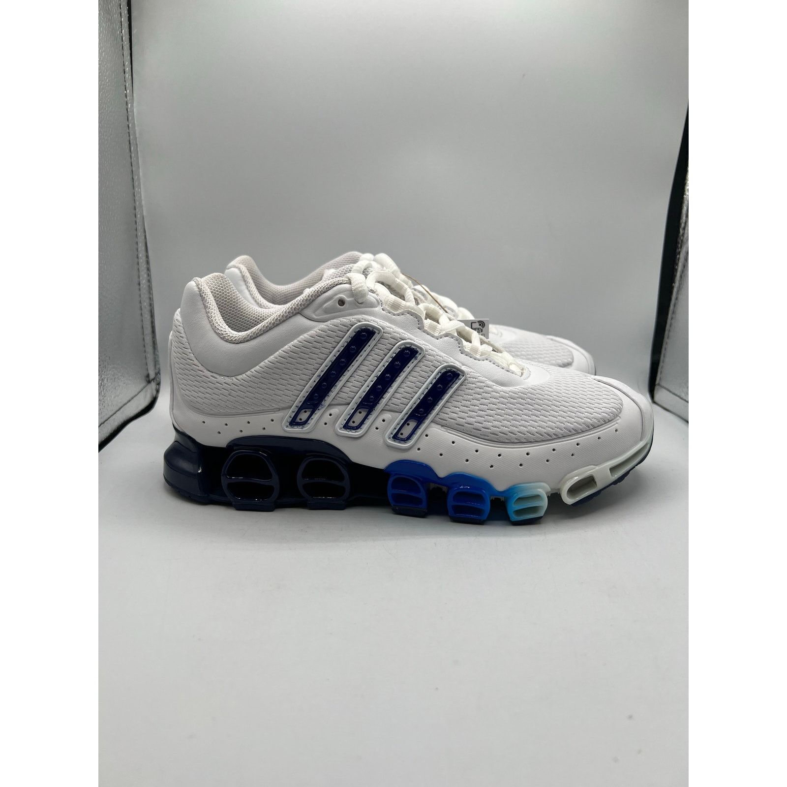 Adidas Adidas A3 Megaride “White Royal Blue” size 5 men’s Size US 5 / EU 37 - 3 Thumbnail