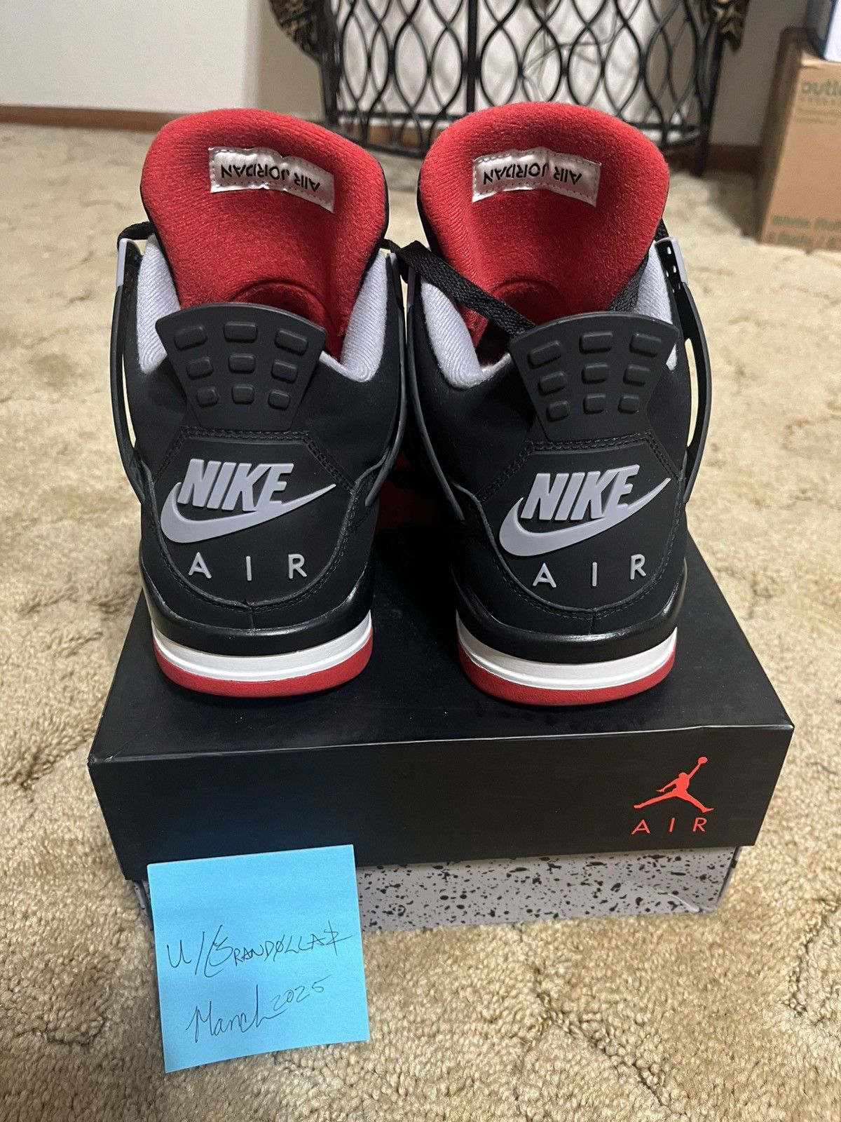 Jordan Brand 2019 AIR JORDAN 4 BLACK CEMENT BRED Size US 10 / EU 43 - 7 Thumbnail