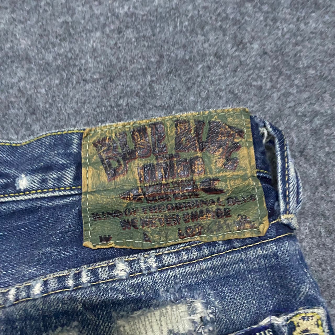Le Grande Bleu (L.G.B.) 💥Best Offer💥Vintage Blue Blue Japan FlareDistressed Denim Size US 31 - 16 Thumbnail