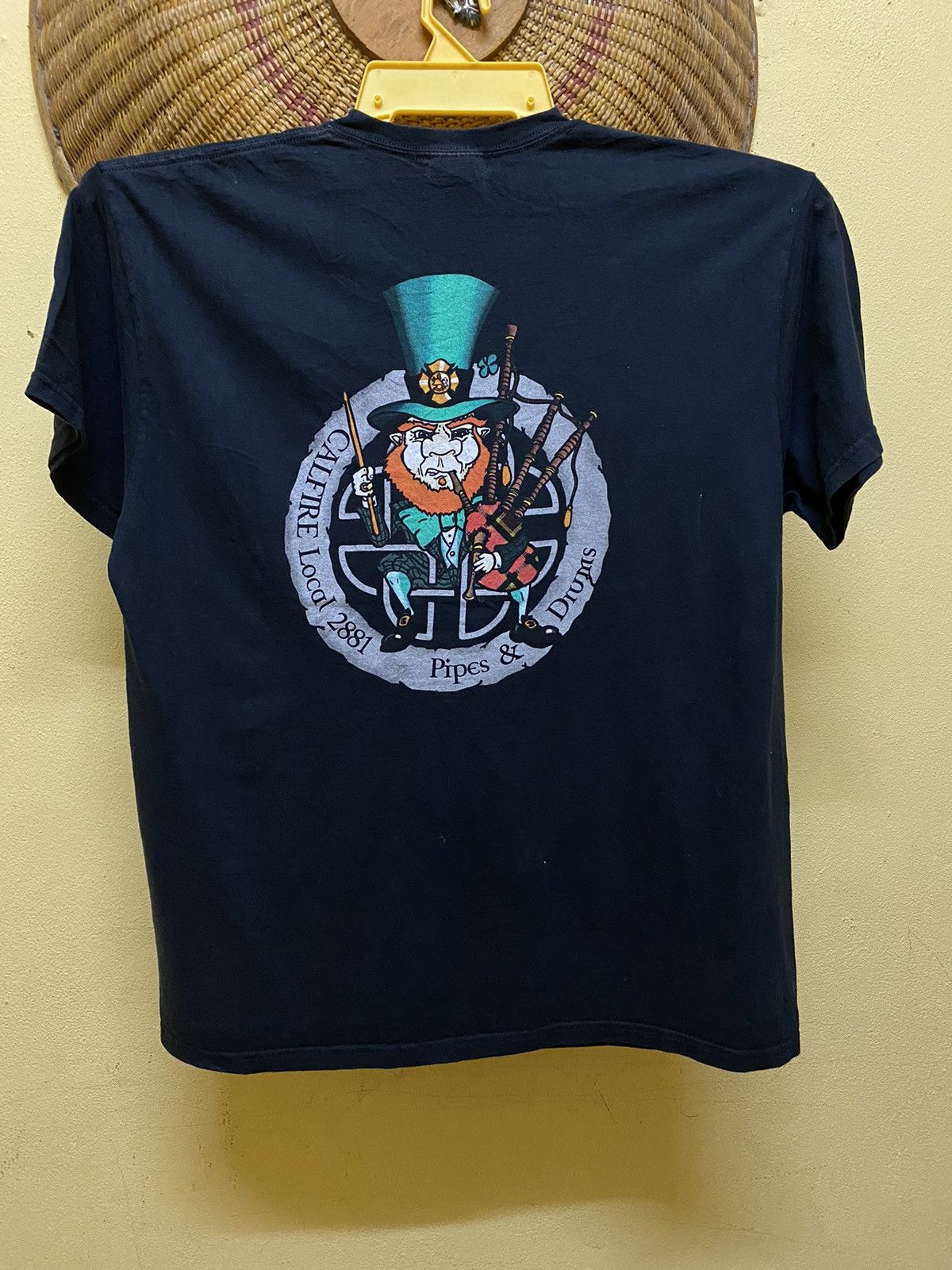 Gildan Pipe & drums T-shirt Size US XL / EU 56 / 4 - 1 Thumbnail